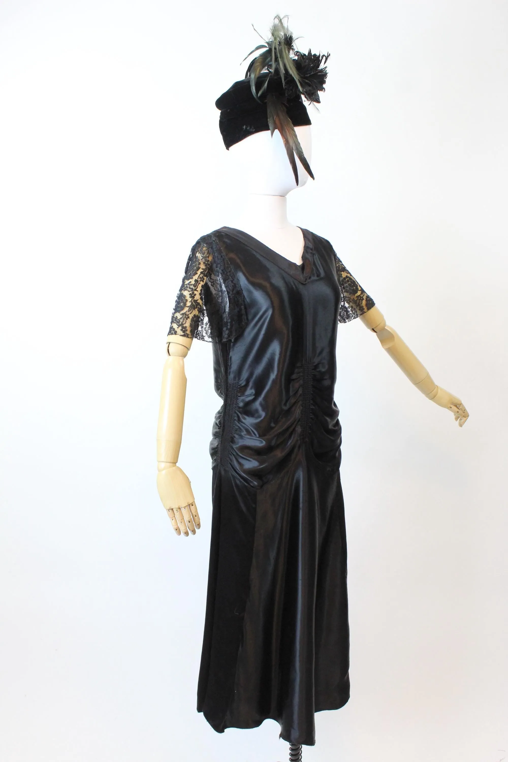 1920s LIQUID SATIN flutter sleeves dress small medium | new fall winter