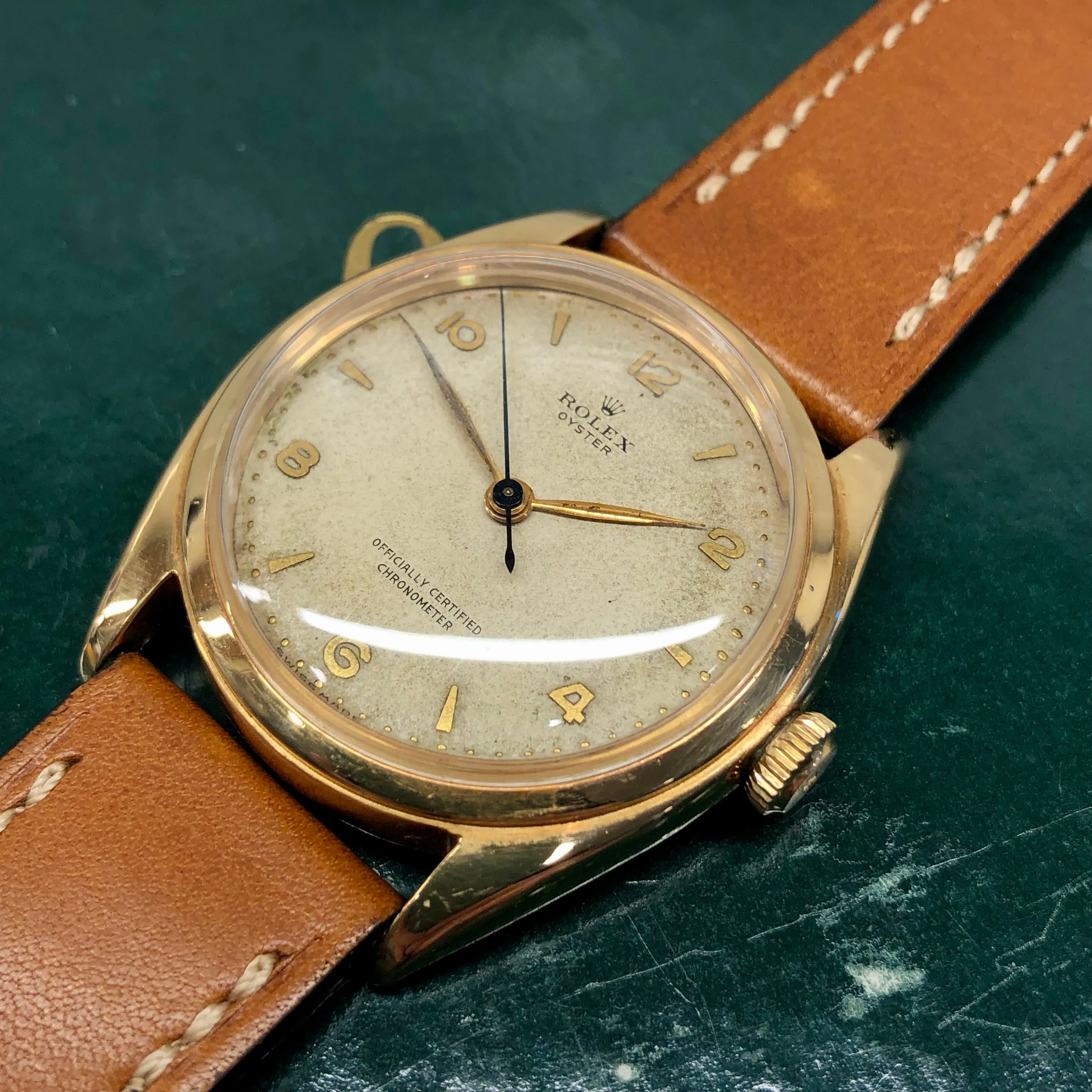 1947 Rolex Oyster 4365 18K Yellow Gold Chronometer Precision Wristwatch