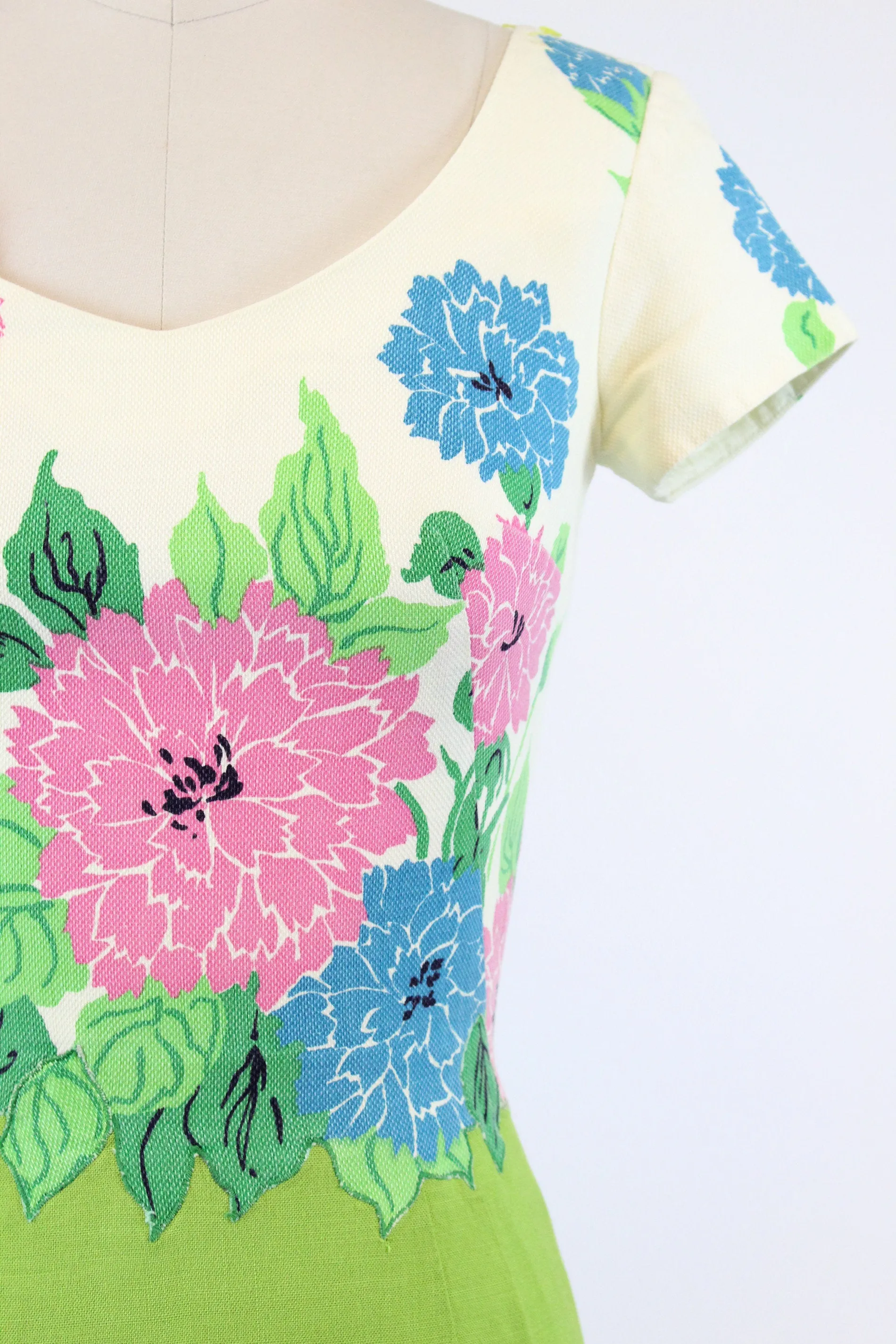 1950s Jeannette Alexander floral cotton pique dress xxs | new spring