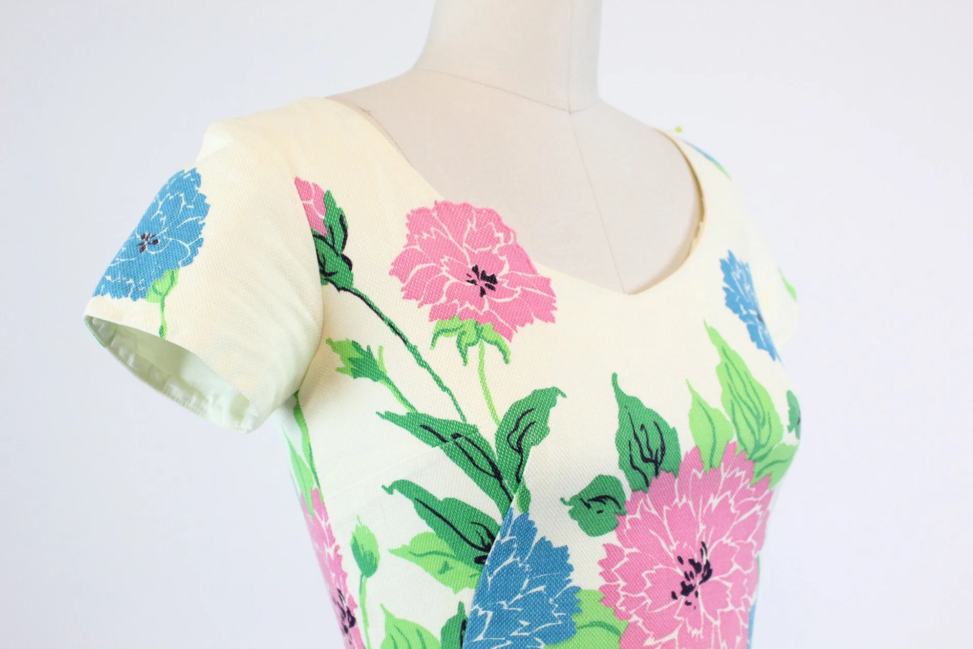 1950s Jeannette Alexander floral cotton pique dress xxs | new spring