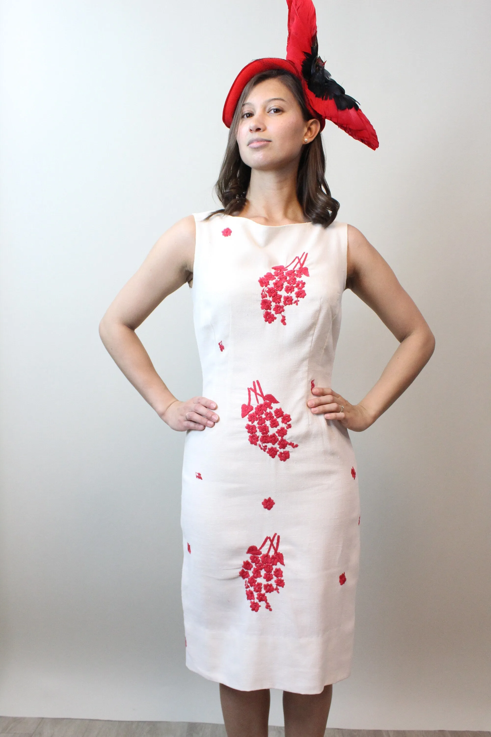 1950s LINEN embroidered wiggle dress xs | new spring