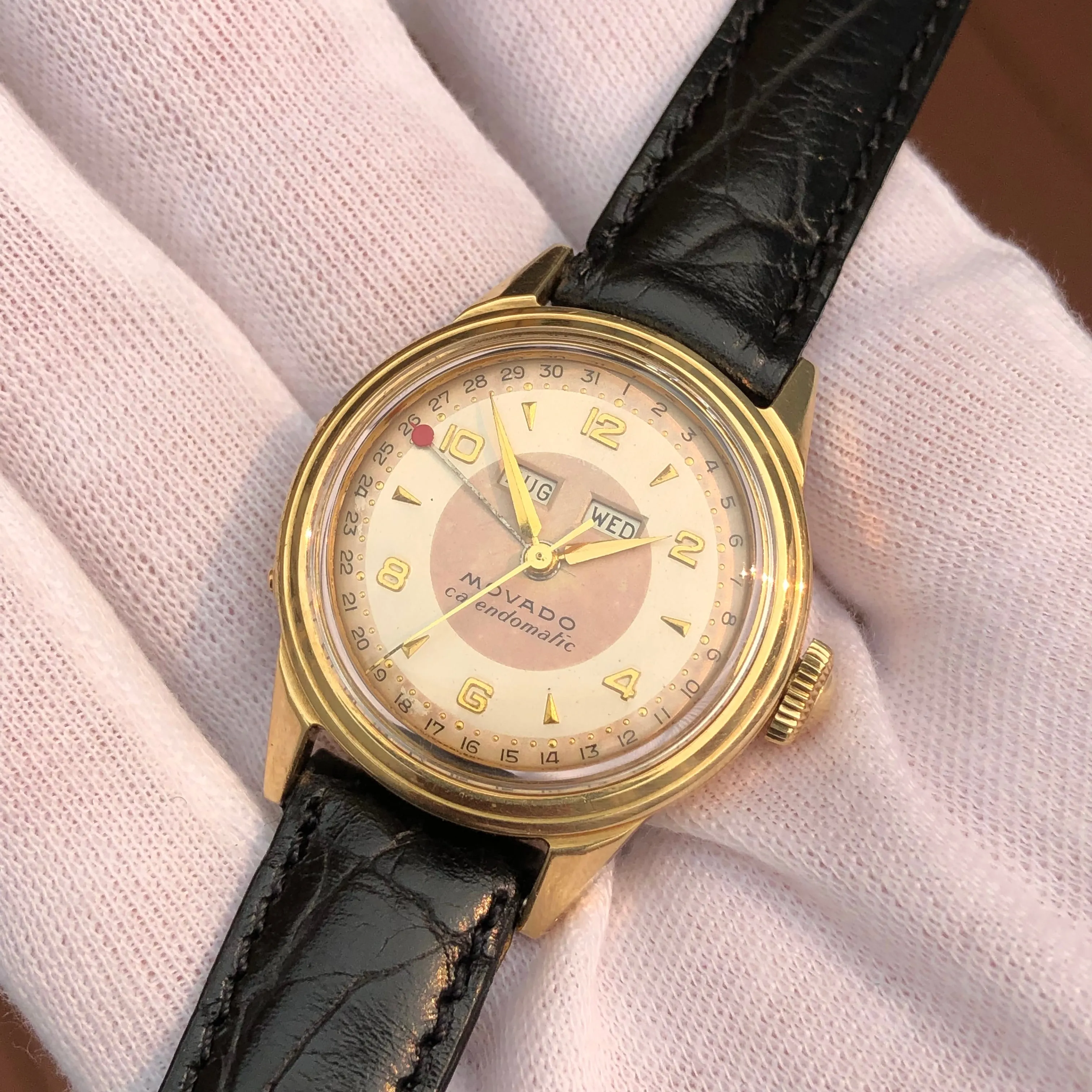 1950s Vintage Movado Calendomatic 46351 Triple Date 14K Yellow Gold Automatic Wristwatch