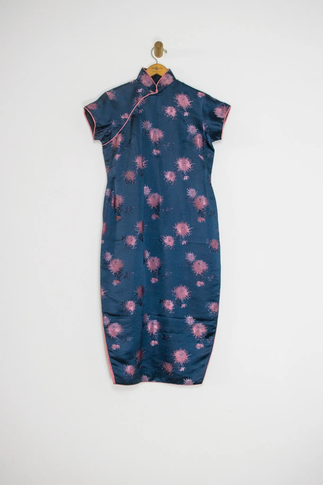 1960’s BLUE AND PINK CHEONGSAM / LARGE