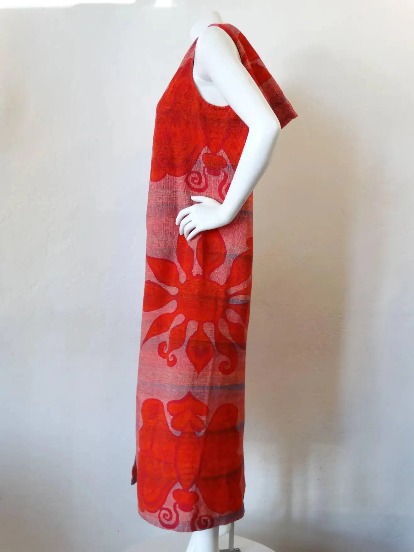 1970s Hooded Zip Up Rikma Floral Print Dress