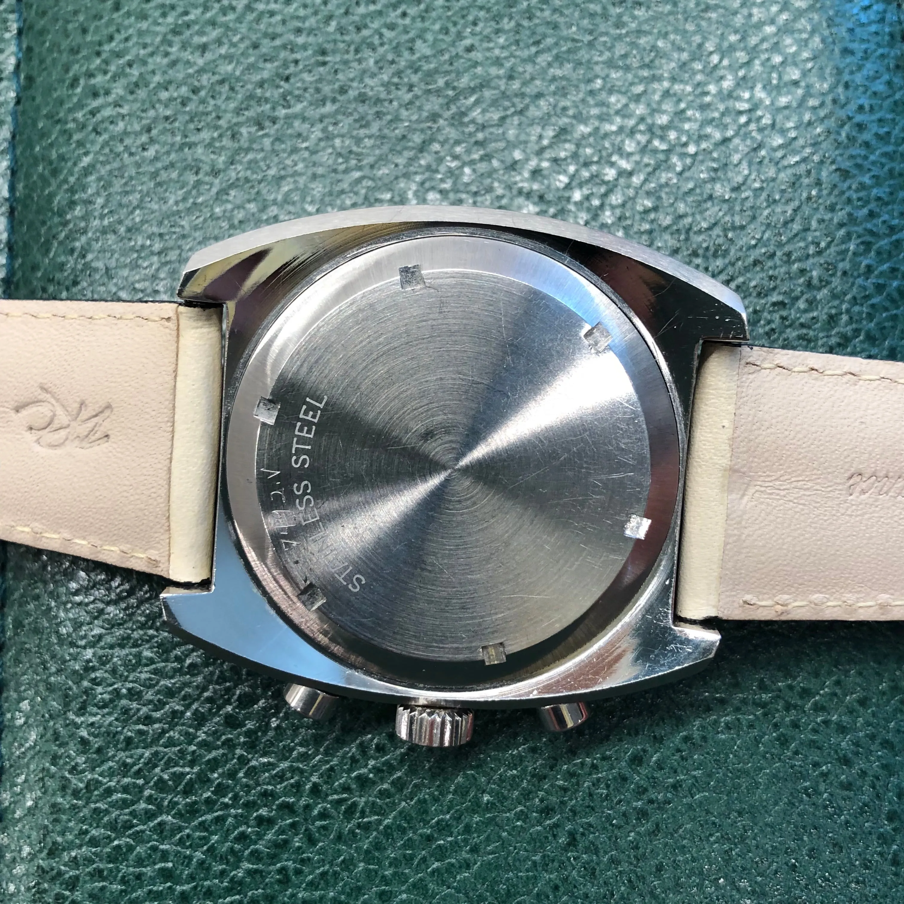 1970s Wittnauer Professional Chrono-Date 8031 Chronograph Valjoux 7734 Blue Wristwatch