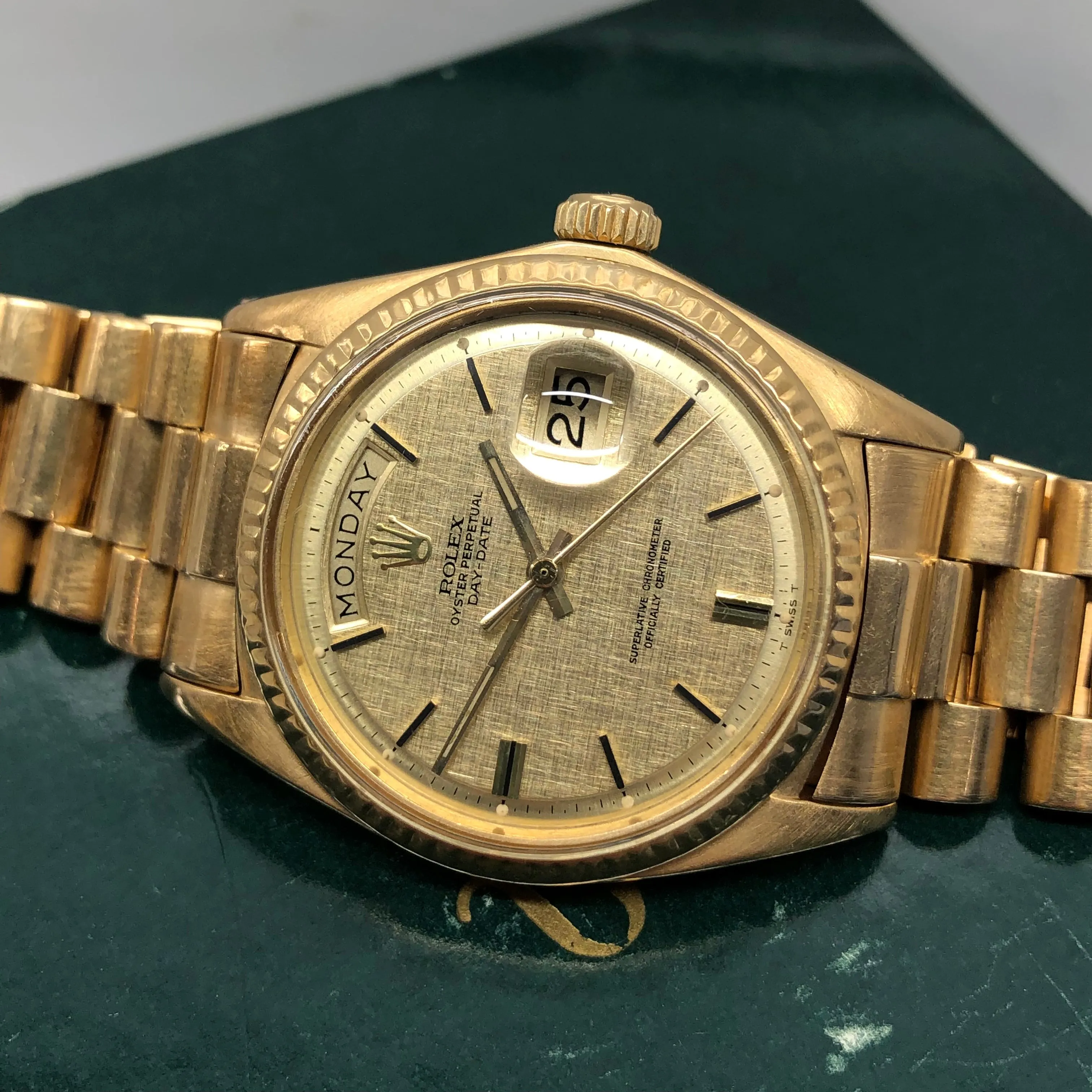 1972 Rolex President 1803 Day Date Yellow Gold Linen Champagne Wristwatch