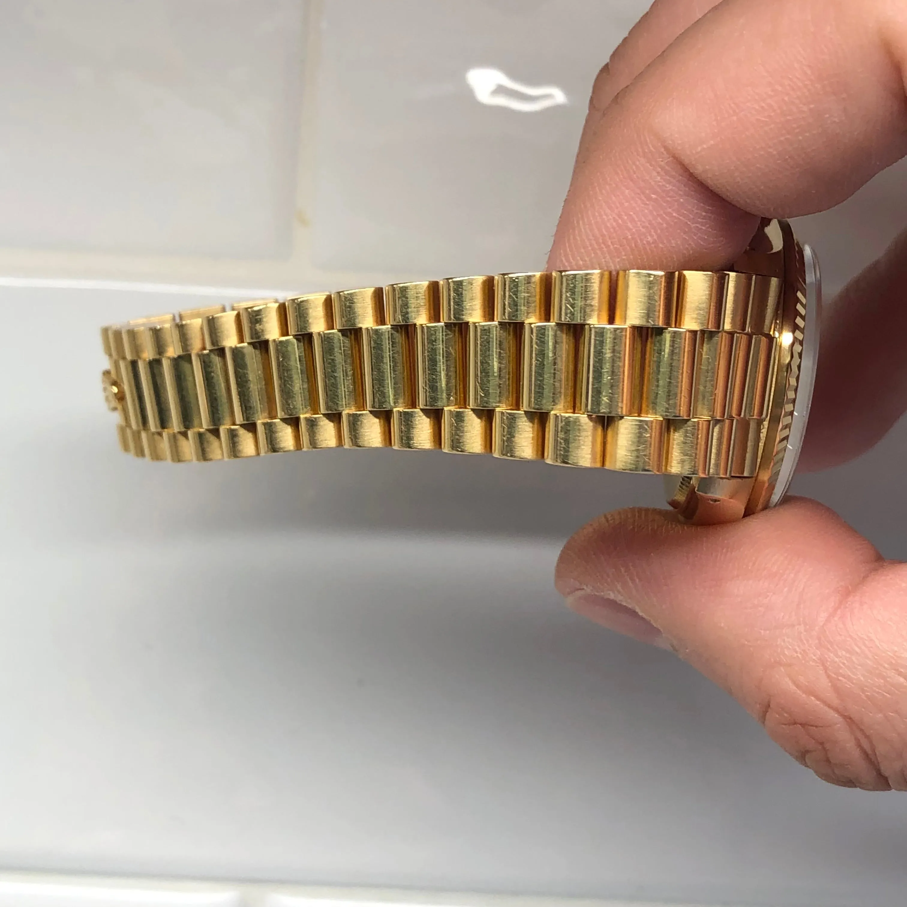1979 Rolex Datejust Midsize President 6827 18K Yellow Gold 31mm Wristwatch