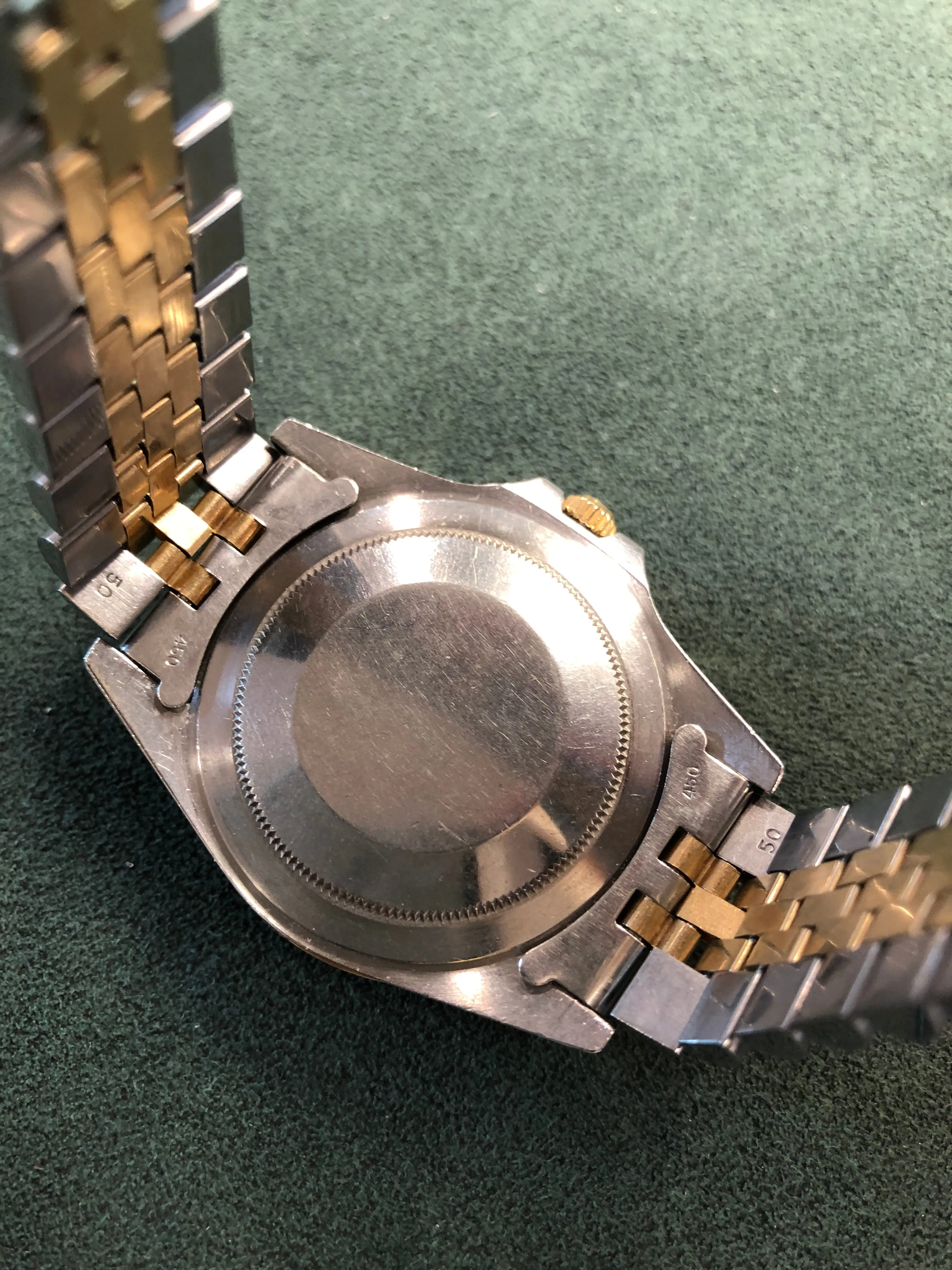 1984 Vintage Rolex GMT MASTER 16753 Black Nipple Tiger Eye Two Tone Jubilee Wristwatch