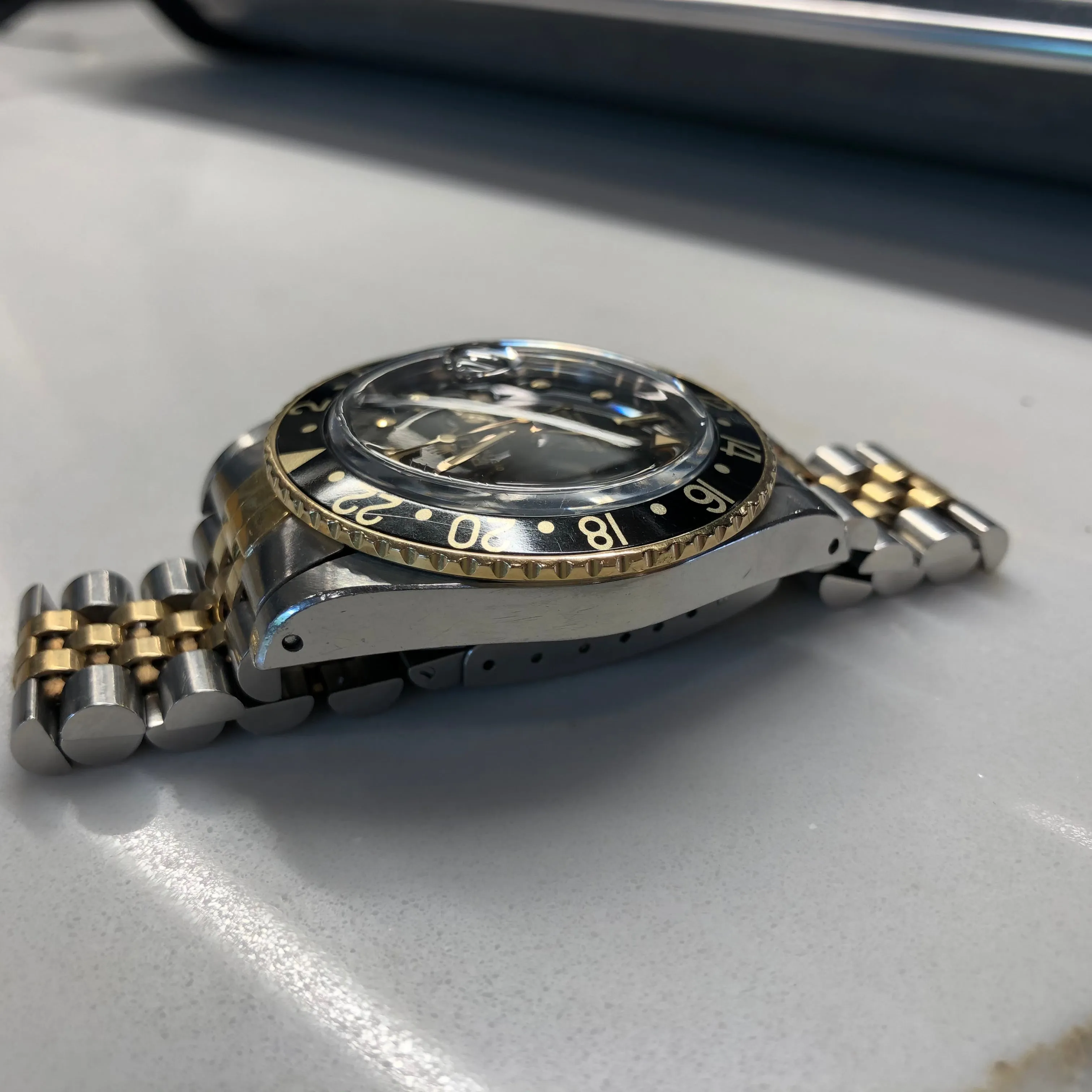 1984 Vintage Rolex GMT MASTER 16753 Black Nipple Tiger Eye Two Tone Jubilee Wristwatch