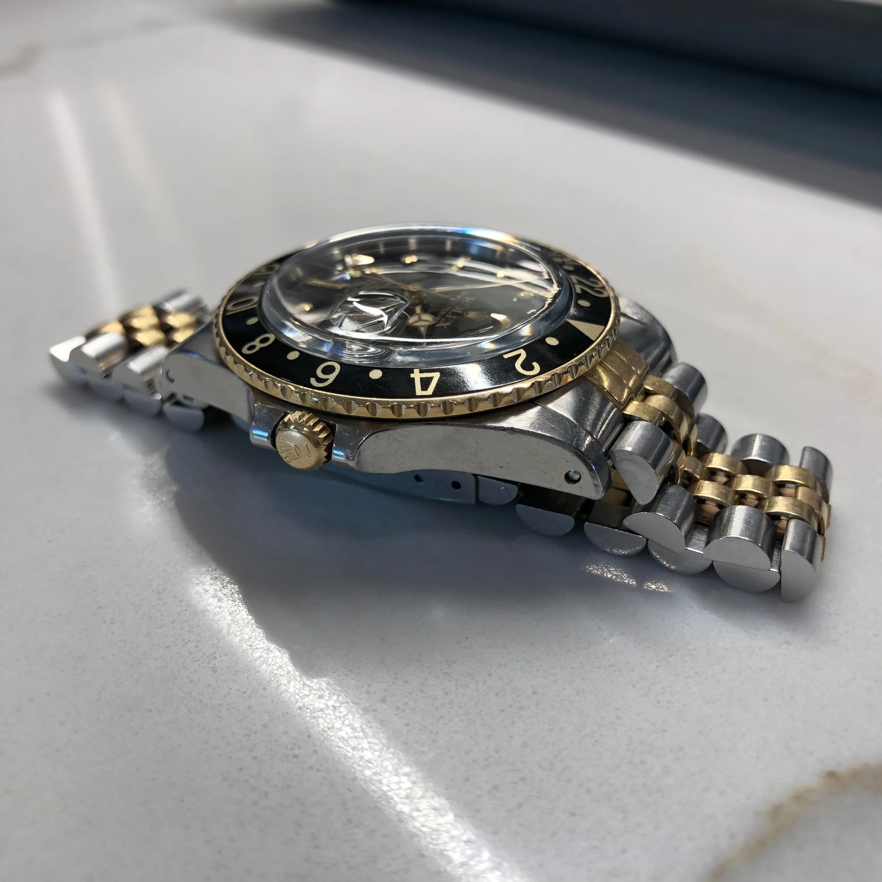 1984 Vintage Rolex GMT MASTER 16753 Black Nipple Tiger Eye Two Tone Jubilee Wristwatch