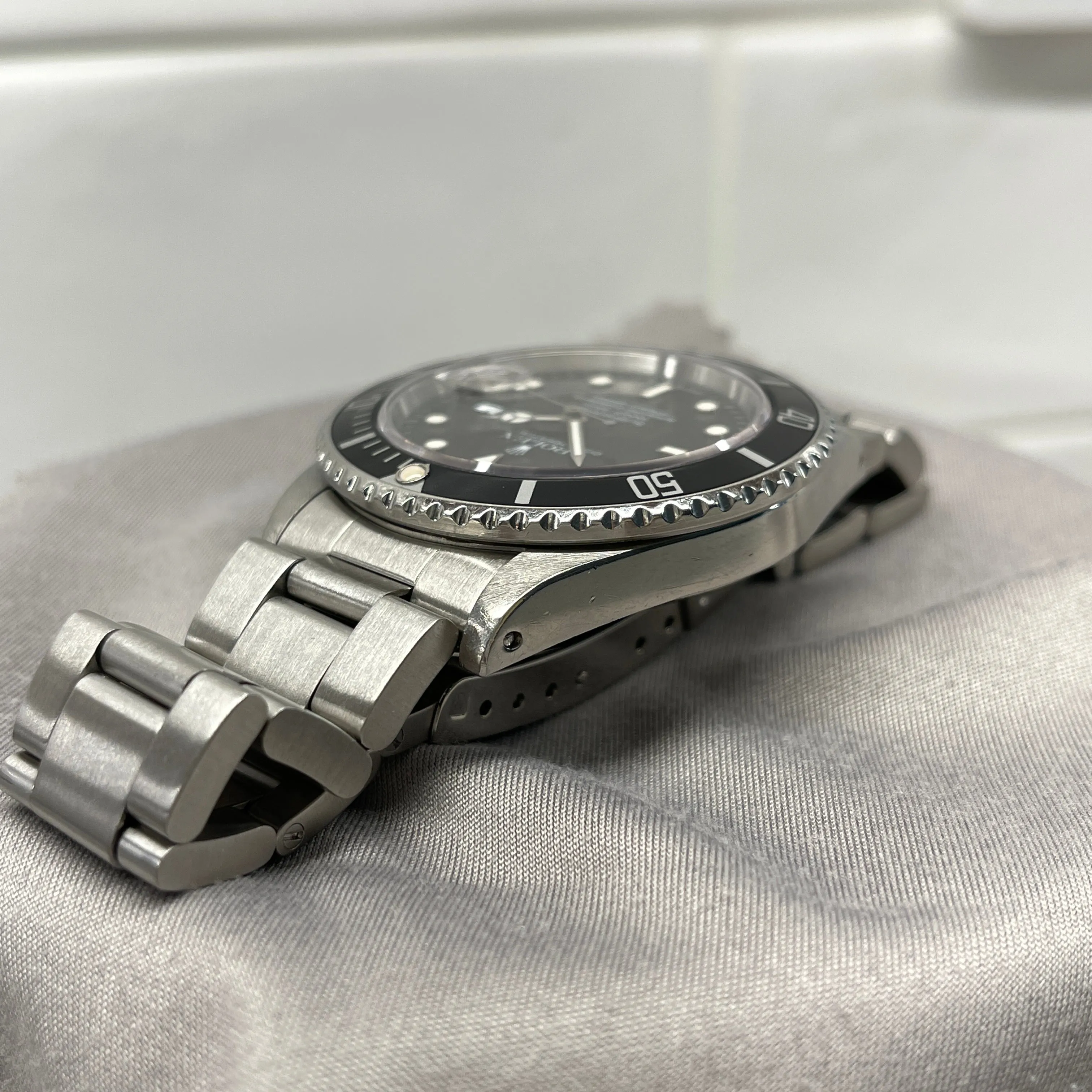 1985 Rolex Submariner Date 16800 Sapphire Tritium Wristwatch