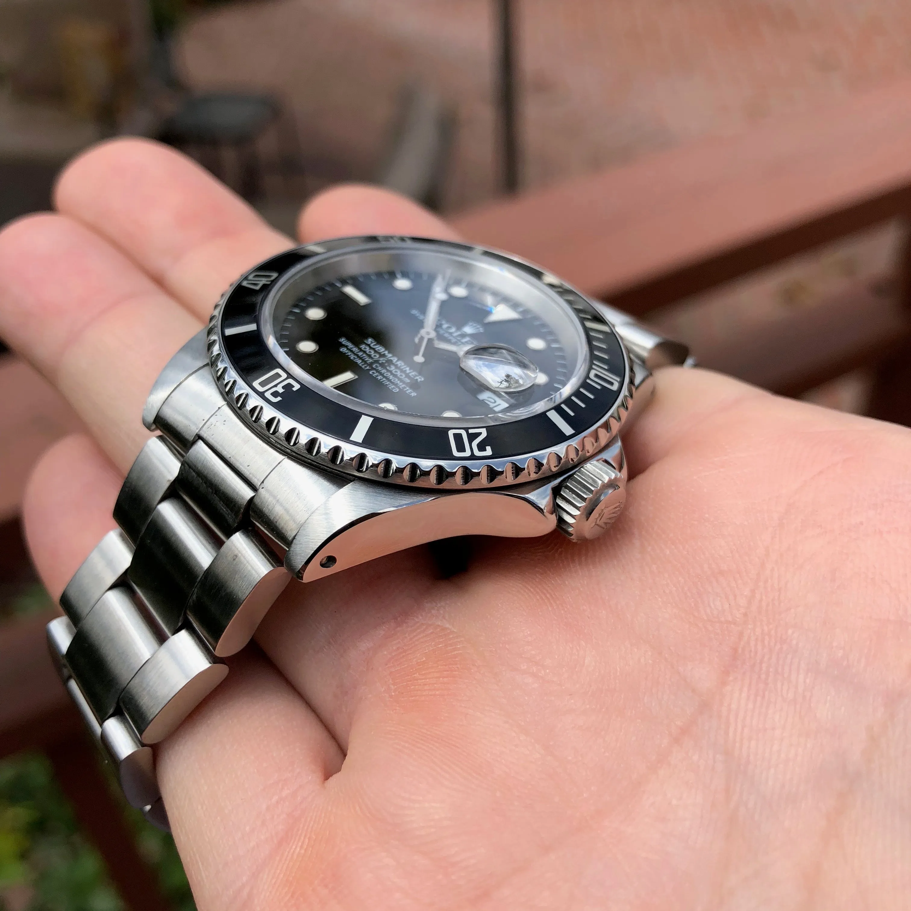 1989 Rolex Submariner 16610 Date Stainless Steel Automatic Cal. 3135 Box & Papers Circa