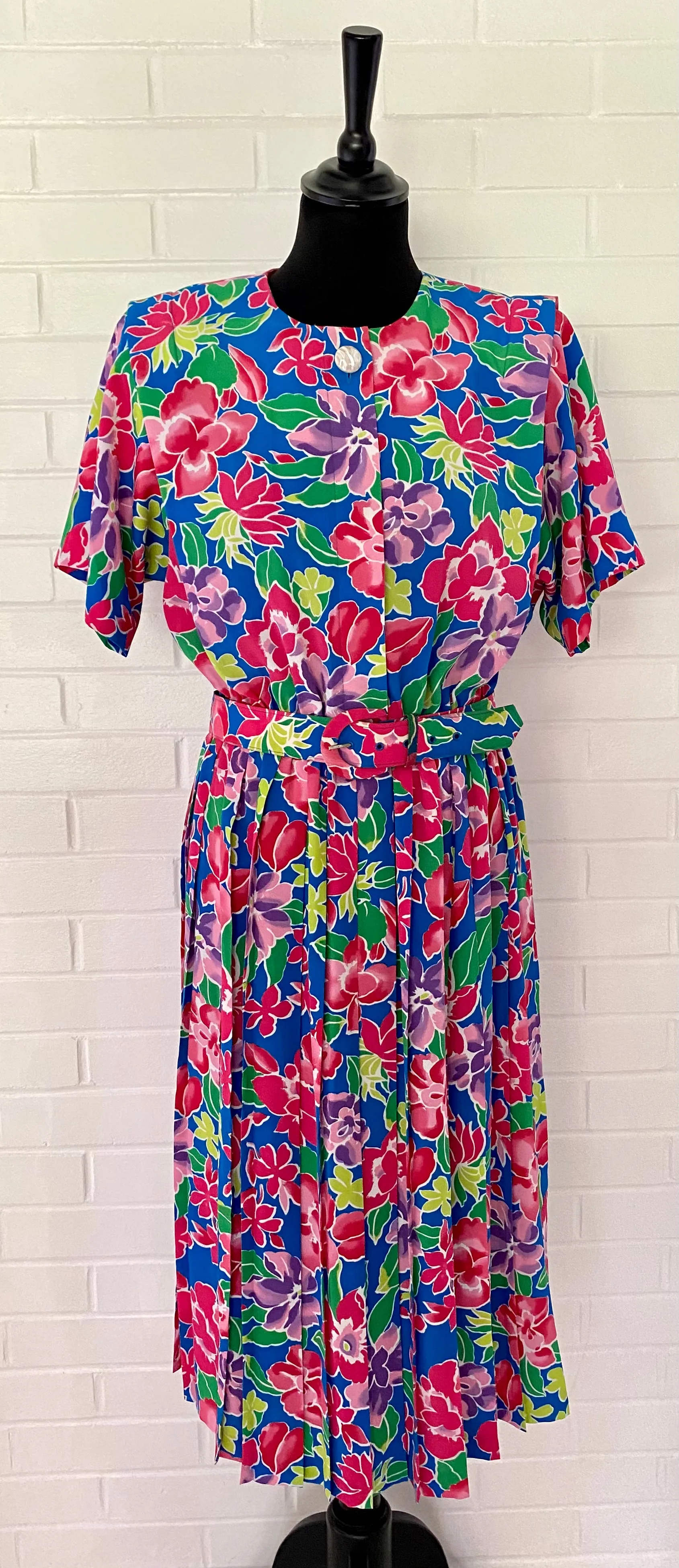 1990s Classics by Leslie Fay Dress