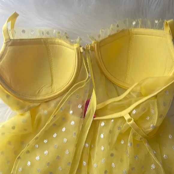 36C VS Victoria’s Secret Sexy little things Yellow Chemise Costume Lingerie Slip