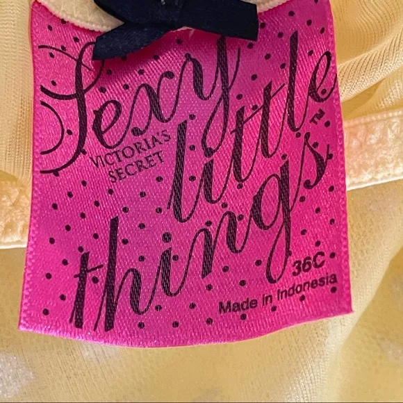 36C VS Victoria’s Secret Sexy little things Yellow Chemise Costume Lingerie Slip