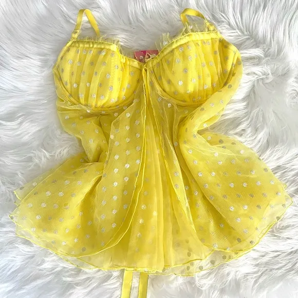 36C VS Victoria’s Secret Sexy little things Yellow Chemise Costume Lingerie Slip