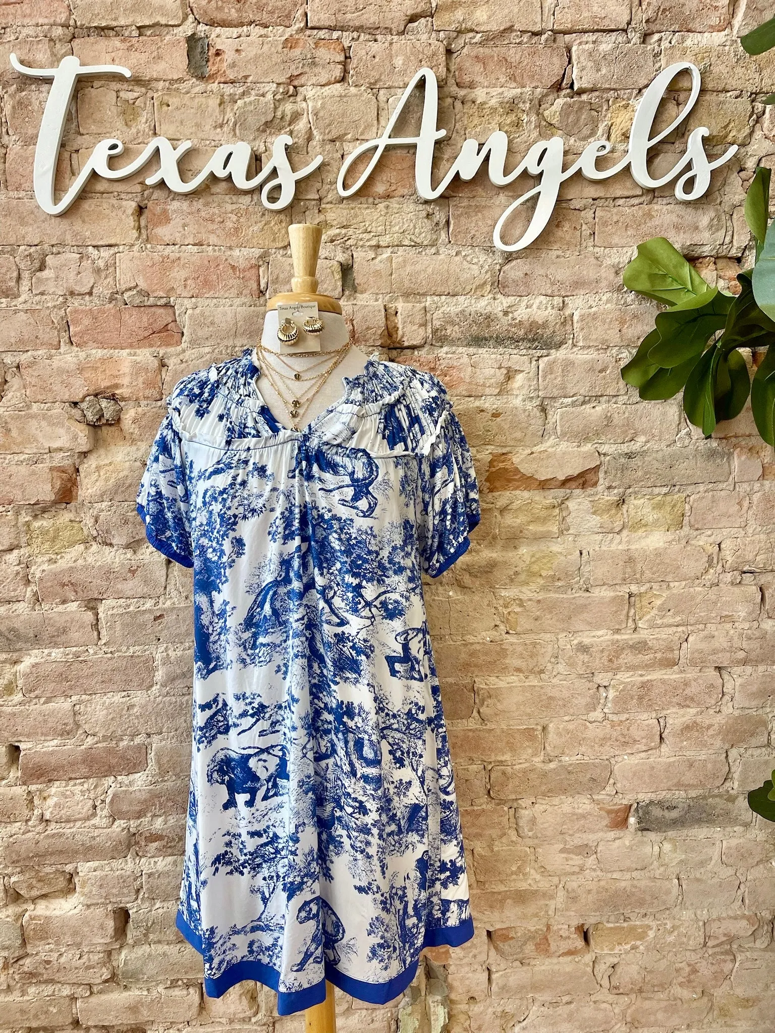 50% Off - Vintage Lake House Dress
