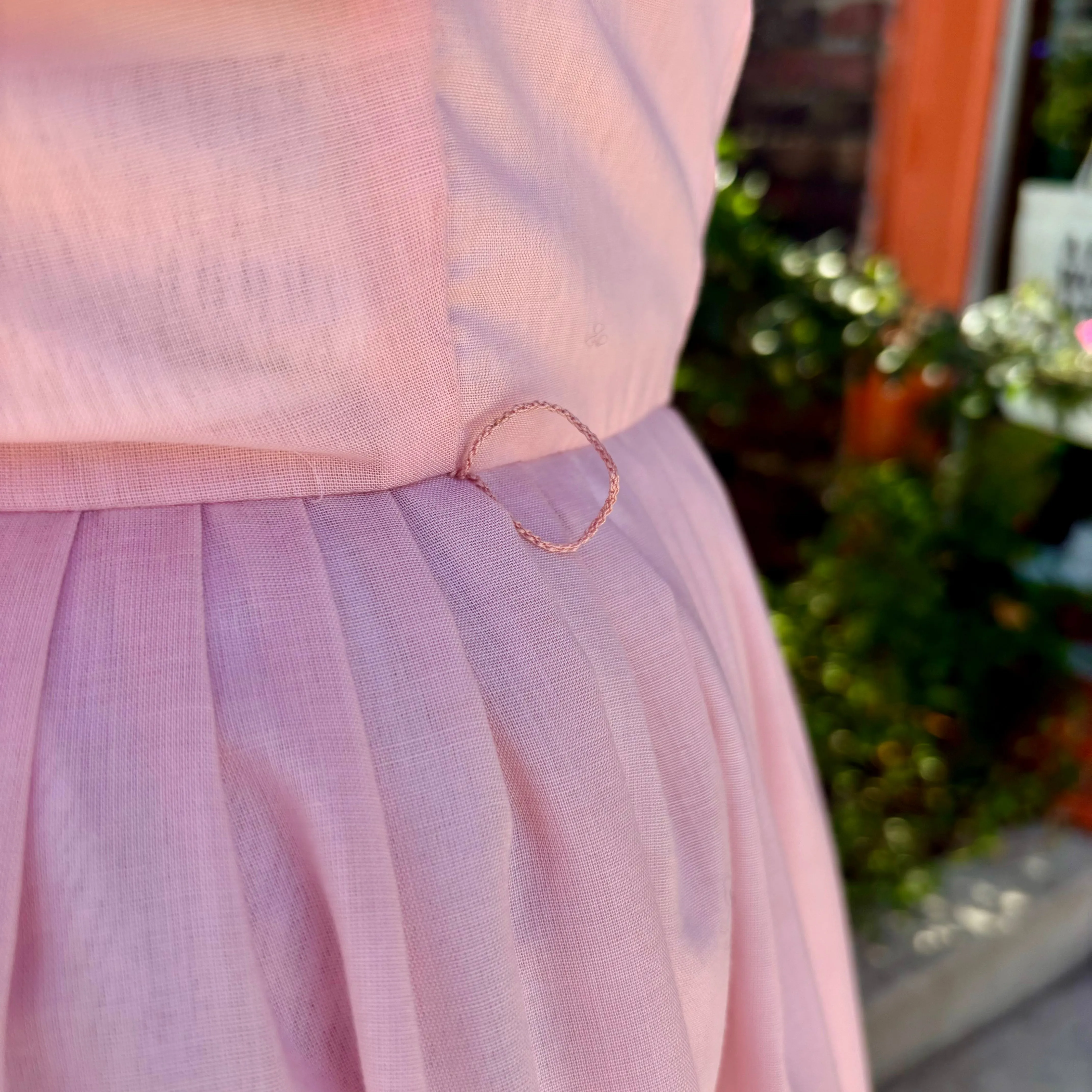 50s/60s Dyanne Dallas dress w/ floral details