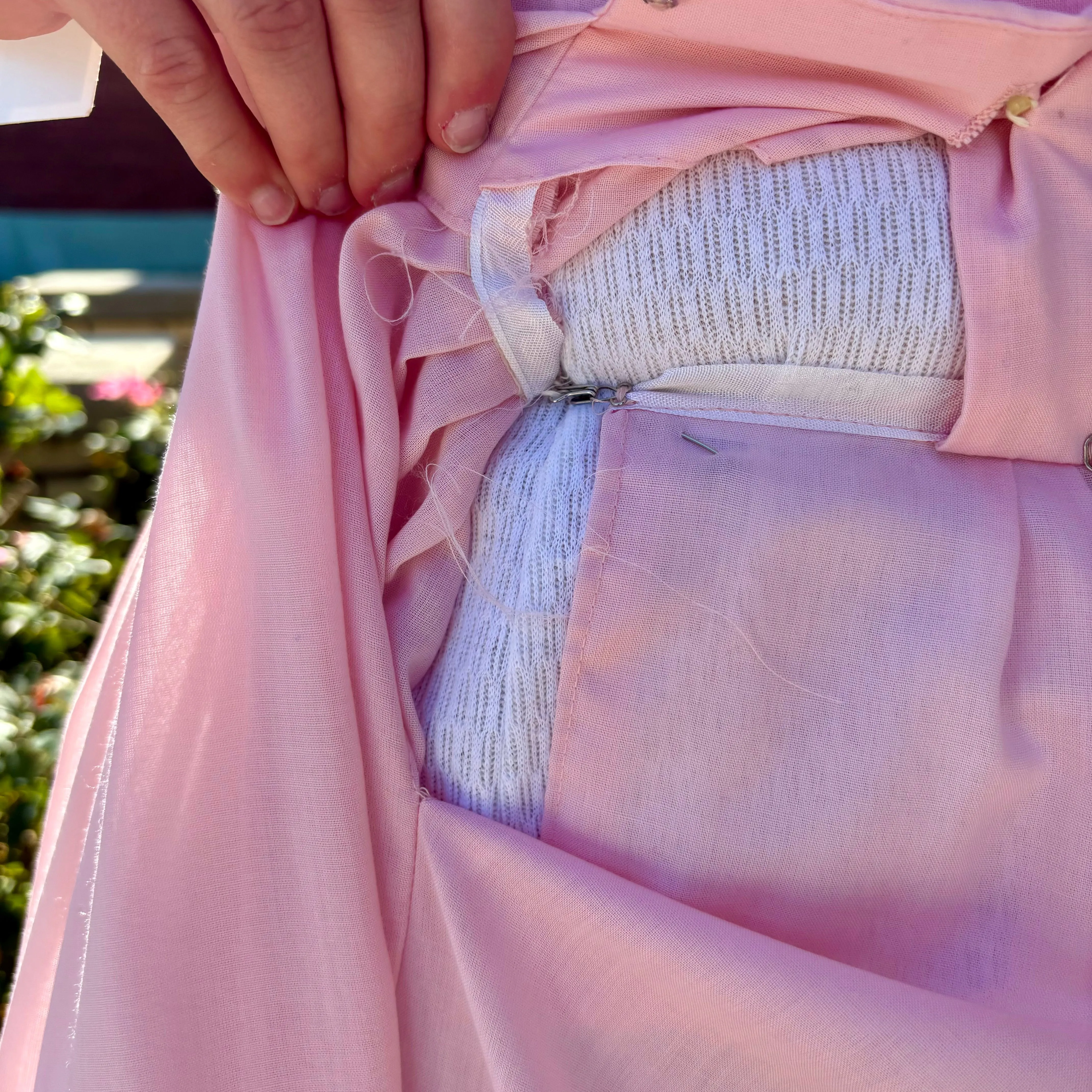 50s/60s Dyanne Dallas dress w/ floral details
