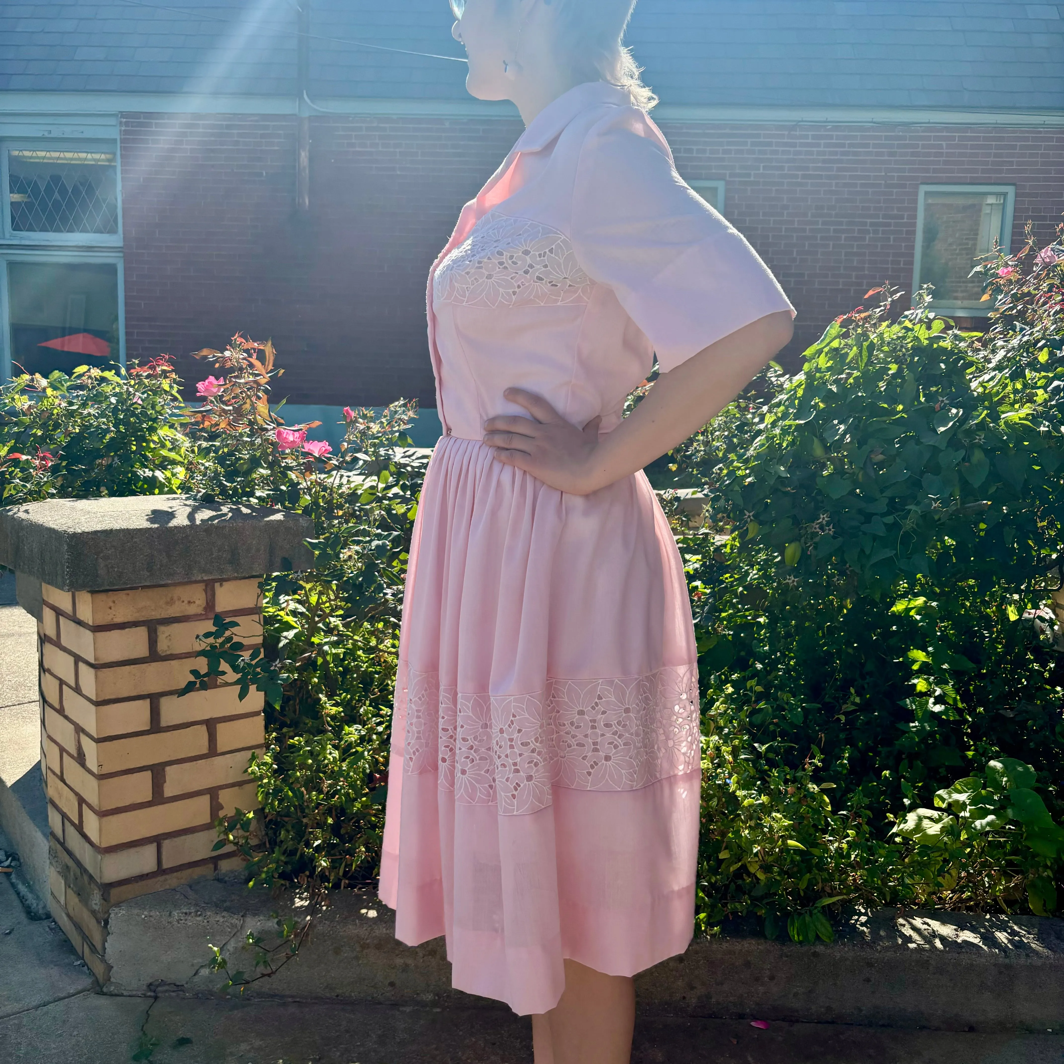 50s/60s Dyanne Dallas dress w/ floral details