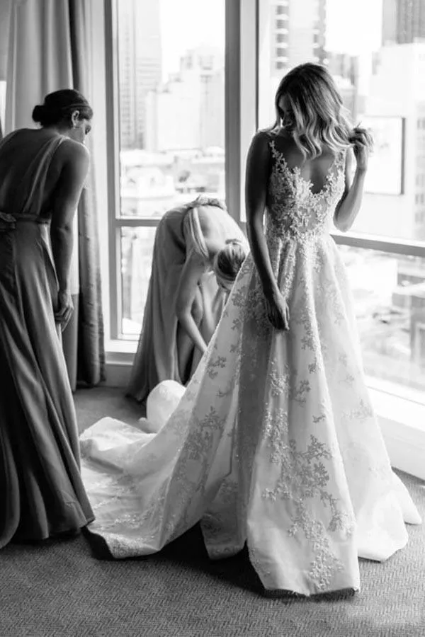 A-line Vintage Lace Wedding Gowns Illusion Neck Wedding Dresses WD318