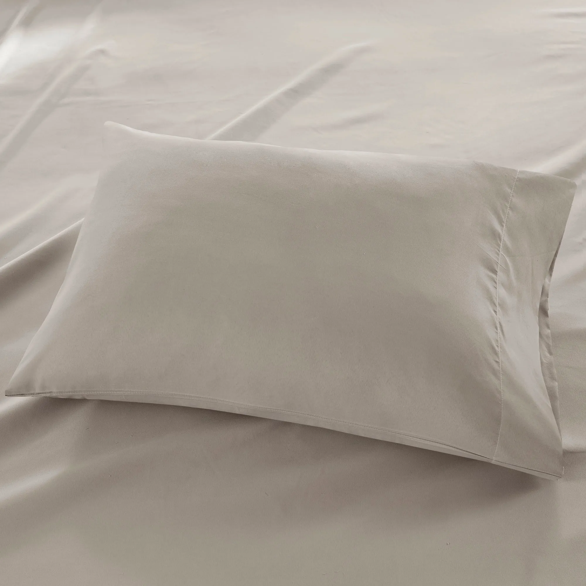 All Season Lightweight Sheet Set