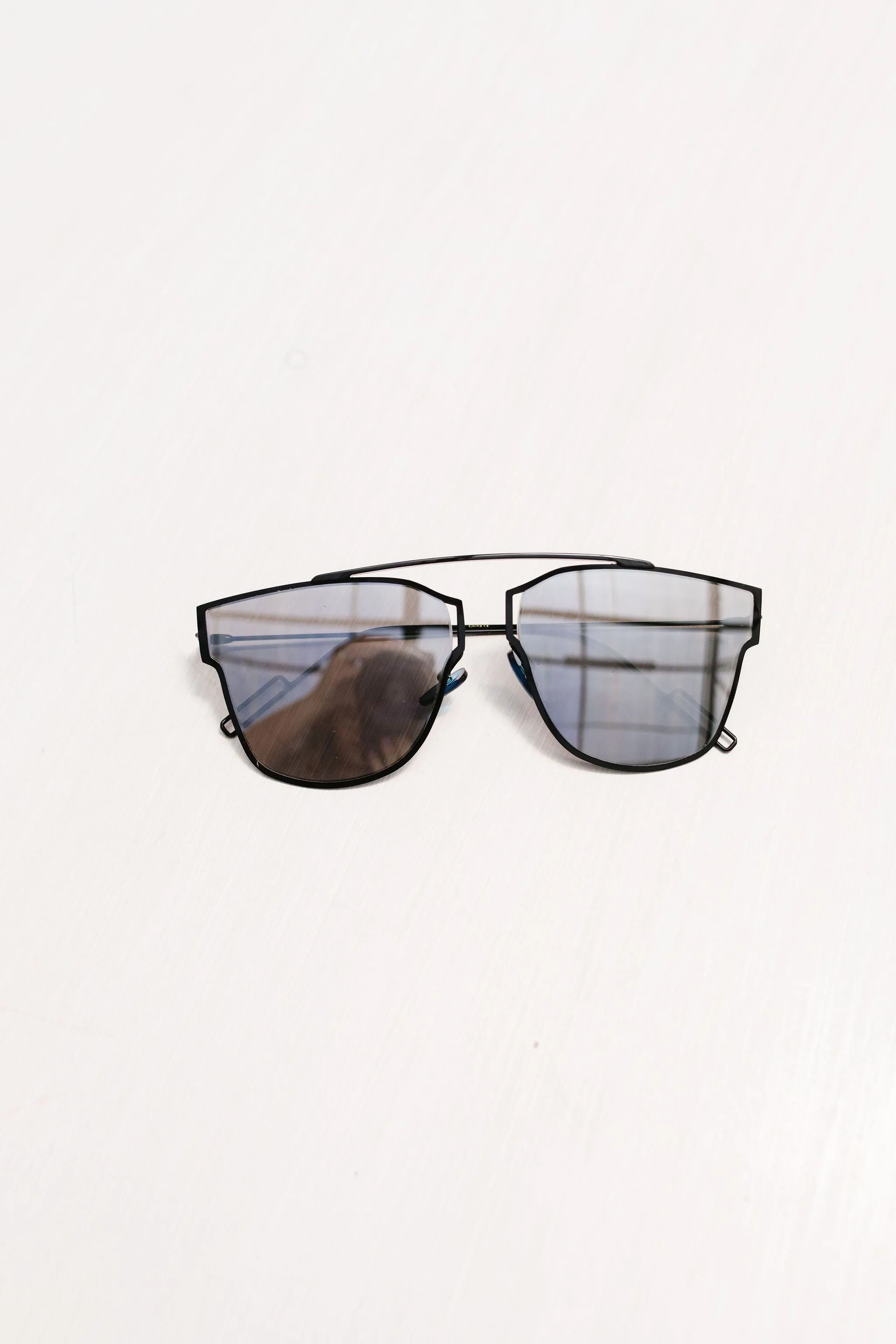 All That Flat Sunnies