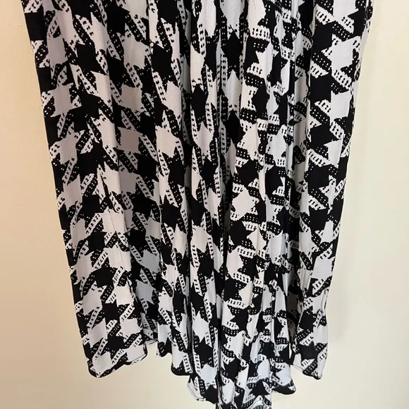 Ann Taylor Women Black White Houndstooth Dress 2 Flowy Long Sleeves Modest Relax