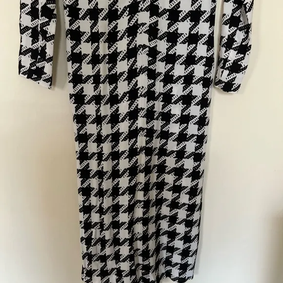Ann Taylor Women Black White Houndstooth Dress 2 Flowy Long Sleeves Modest Relax