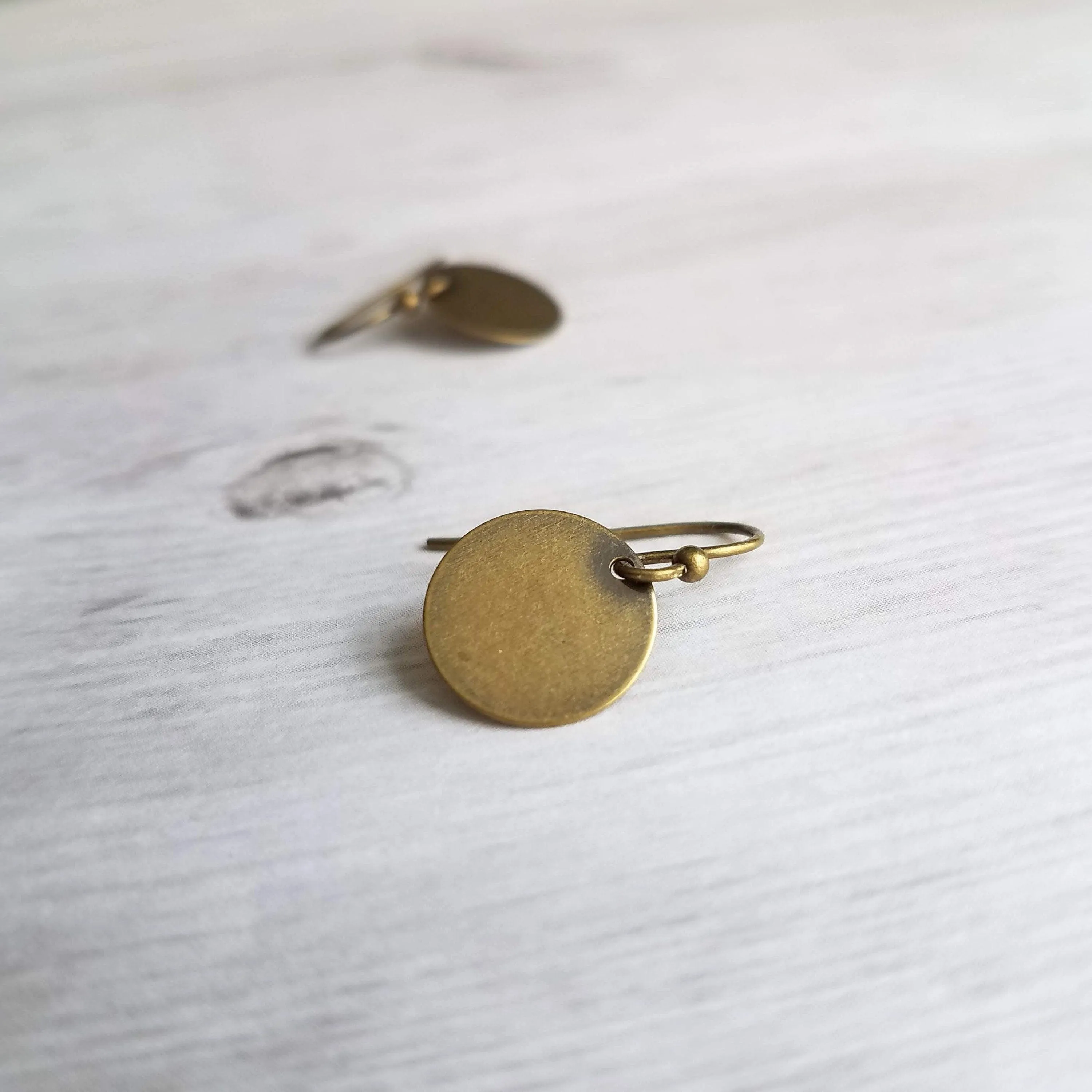 Antique Brass Disk Earrings, small bronze disk, disc earring, flat round earring, antique bronze, rustic earring, round dangle, thin circle