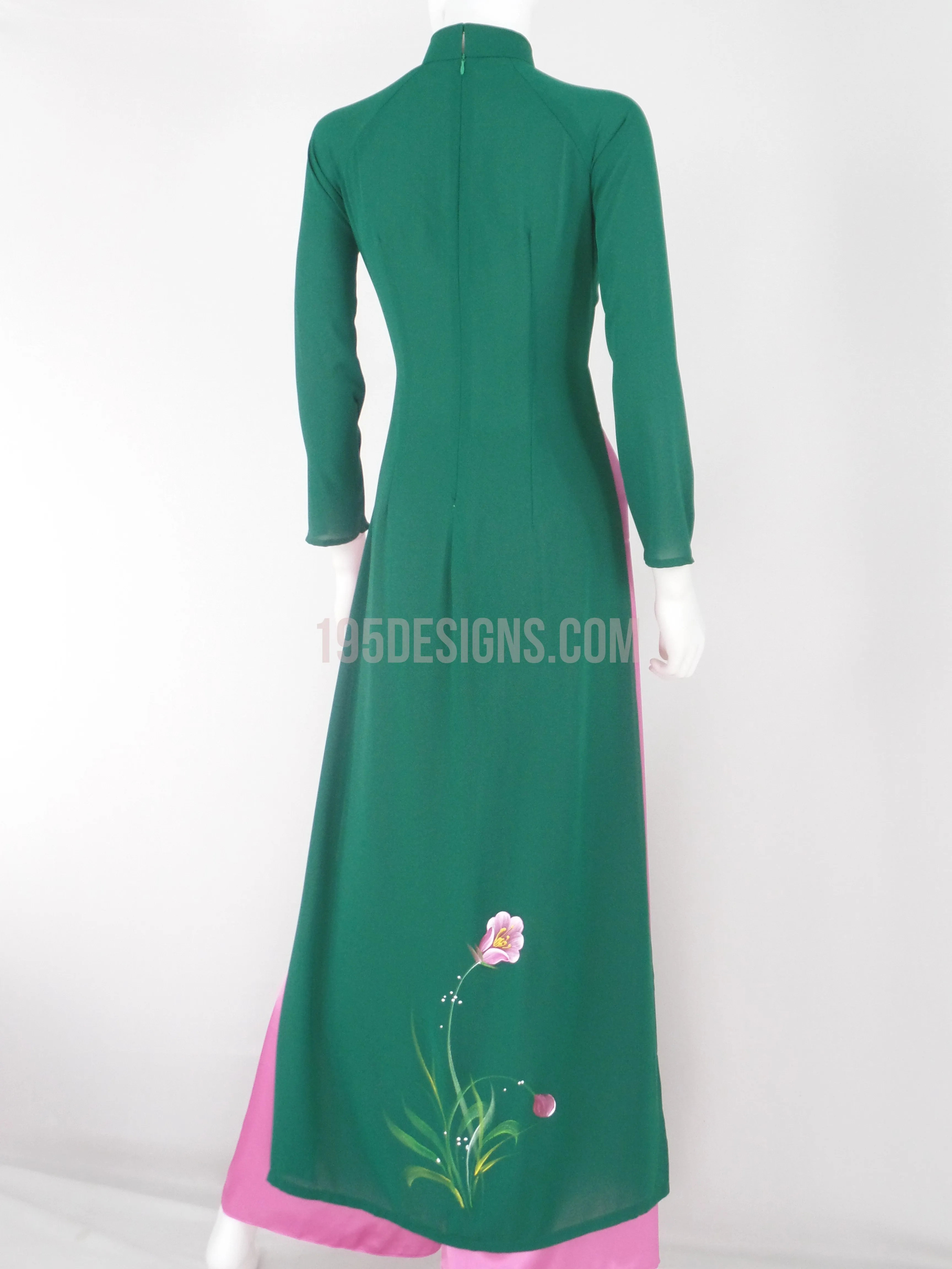 Ao Dai xanh cổ vịt tầm ý vẽ hoa