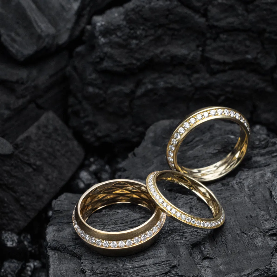 Ascent 7mm Pavé Diamond Bevel Band