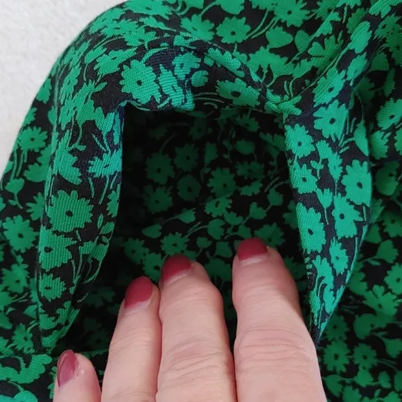 Boden Button Front Jersey Green Bee Tulip Spring  Mini Dress Size 8P (1481)