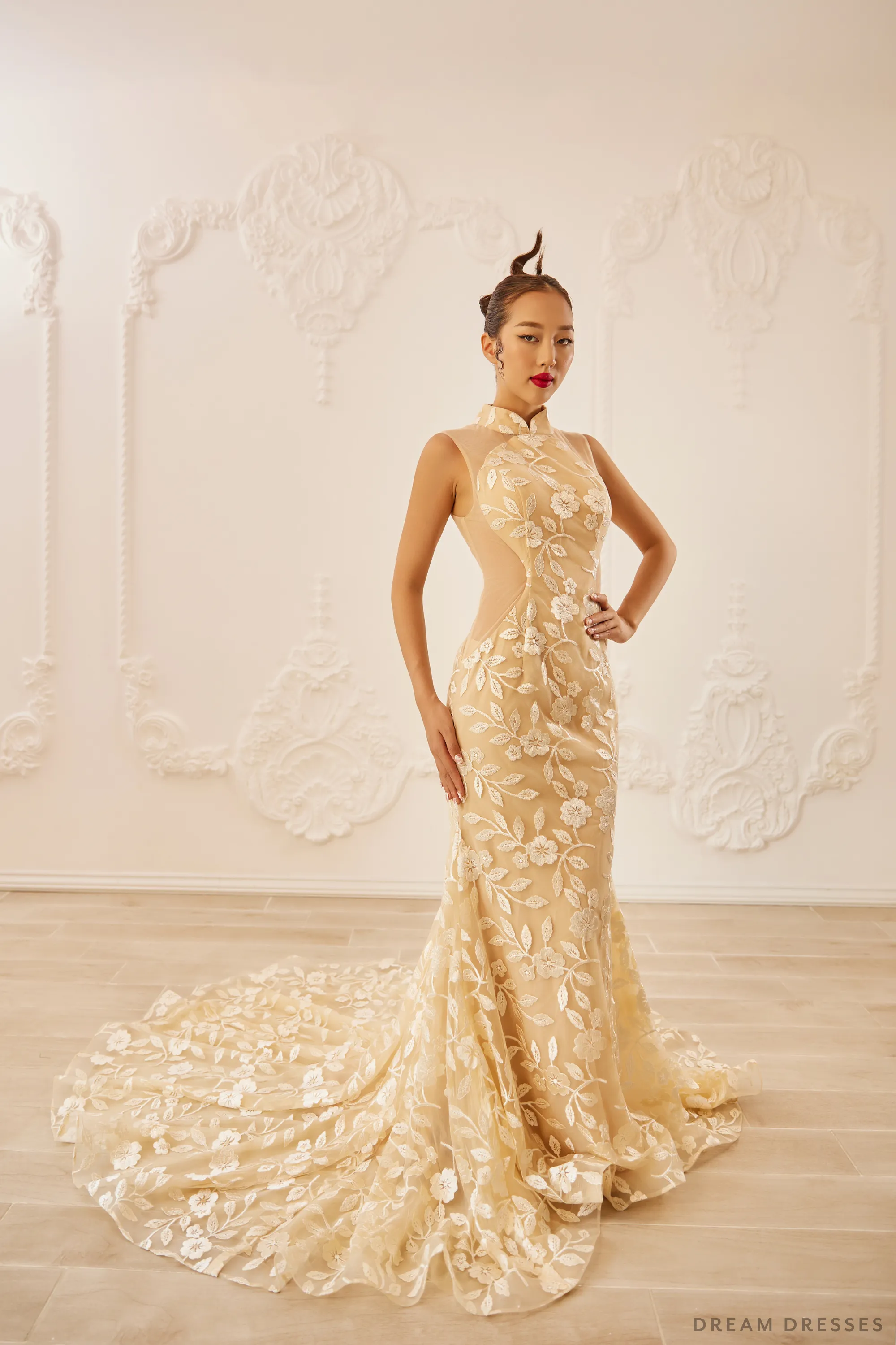 Champagne Bridal Cheongsam | Couture Lace Modern Cheongsam  (#LUNA)