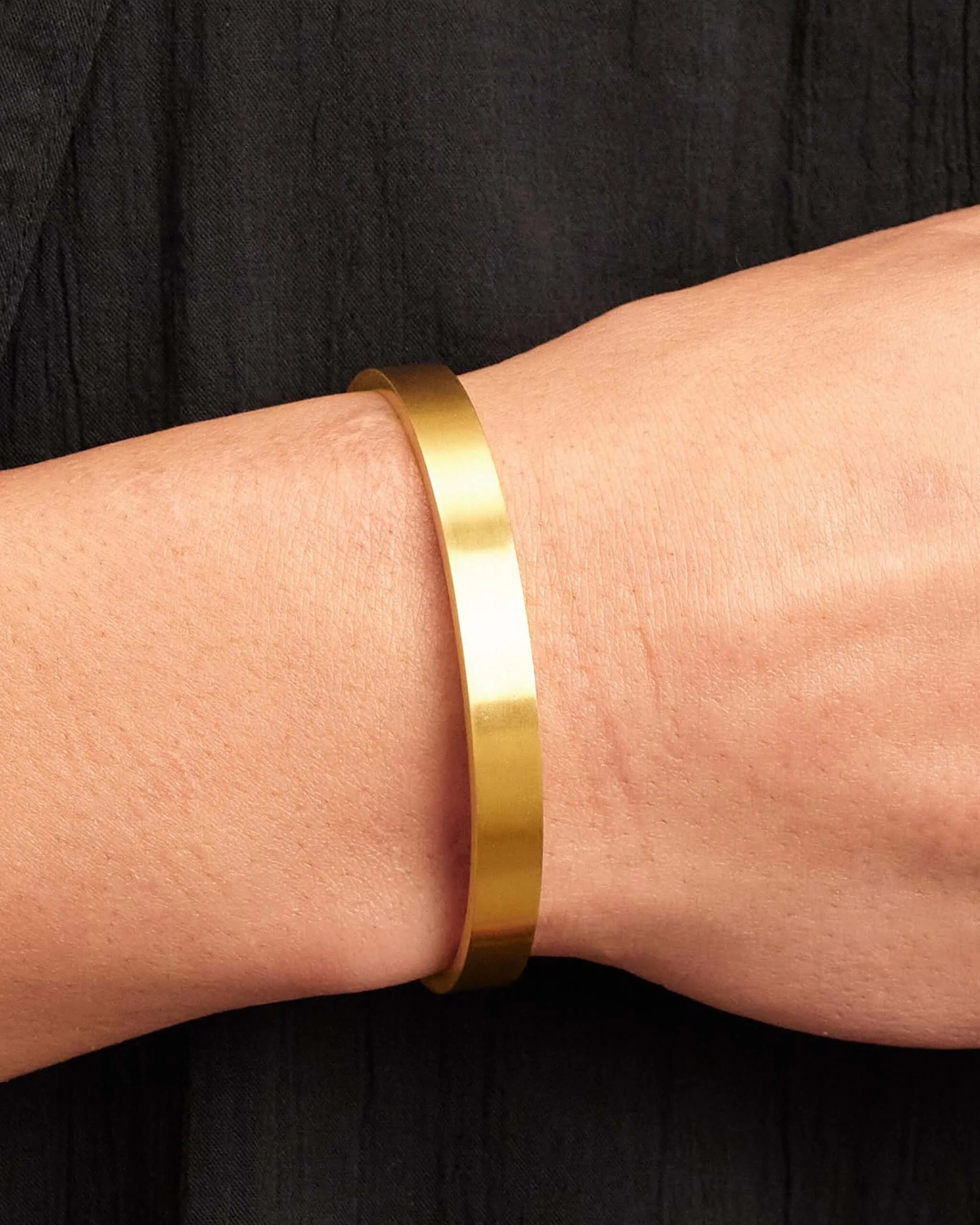 Classic Cuff Bracelet - Gold
