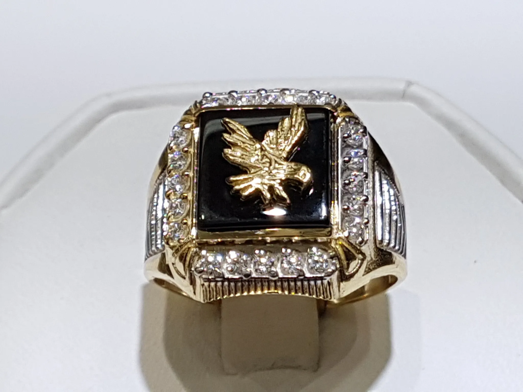 Eagle Onyx Men's Ring (14K)