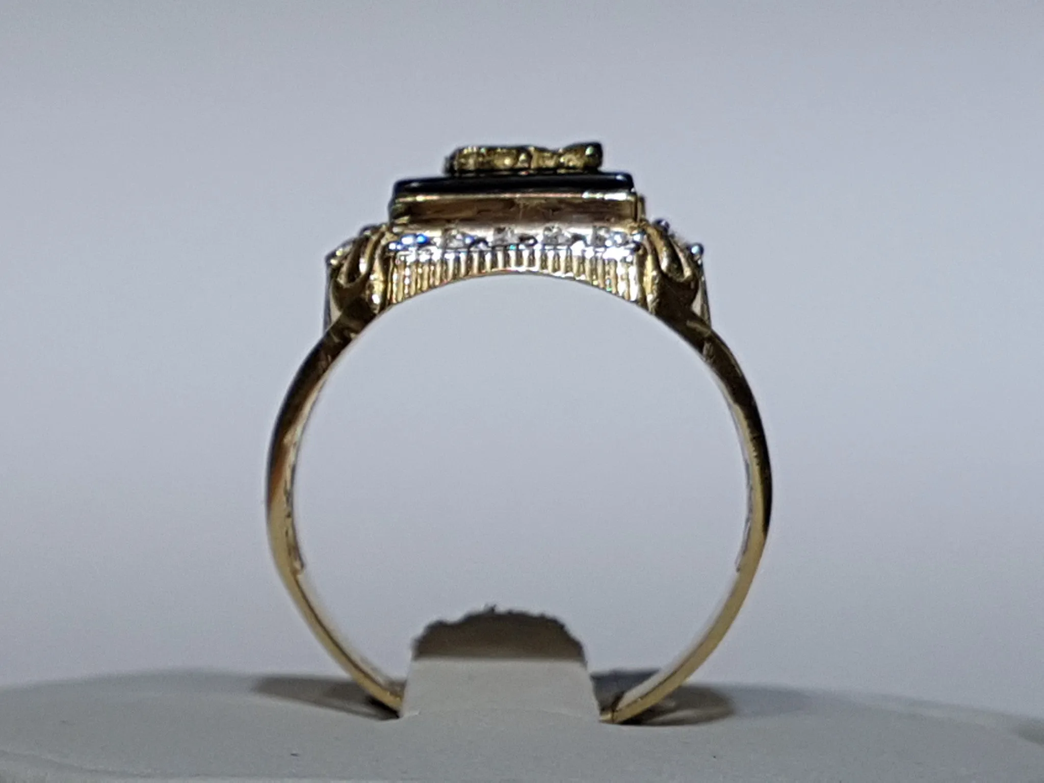 Eagle Onyx Men's Ring (14K)
