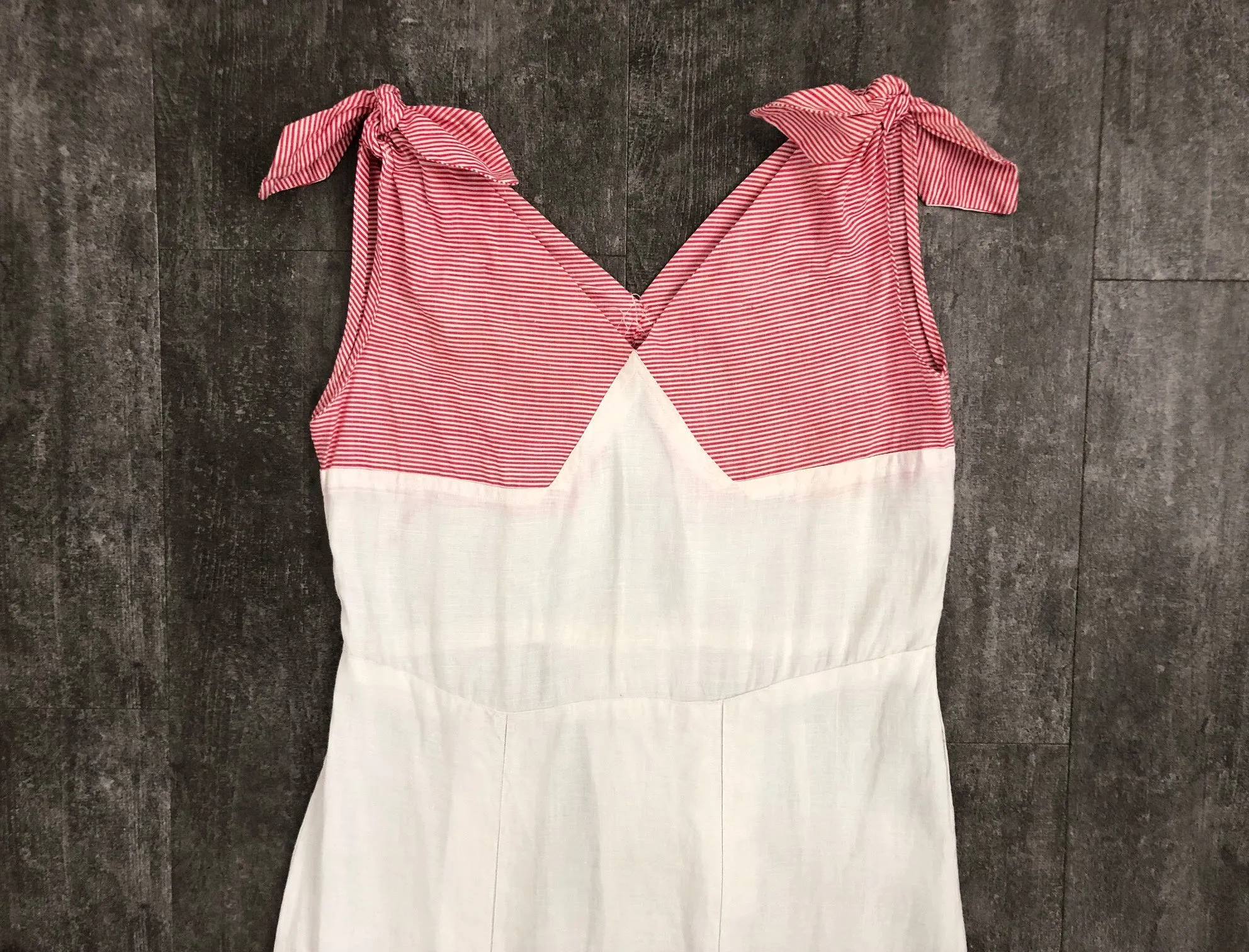Early 1930s sportswear dress . vintage 30s dress