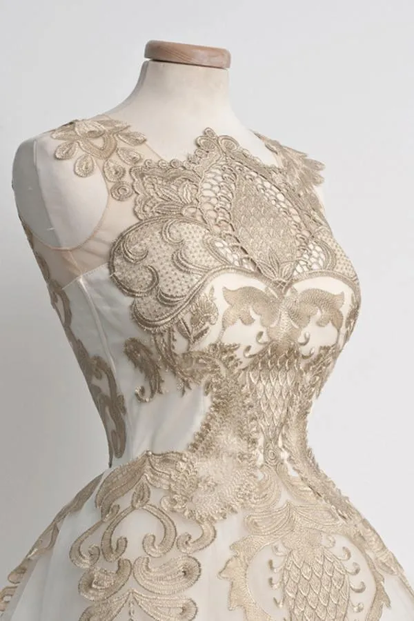 Elegant White Homecoming Dress Knee-Length With Lace TR0106