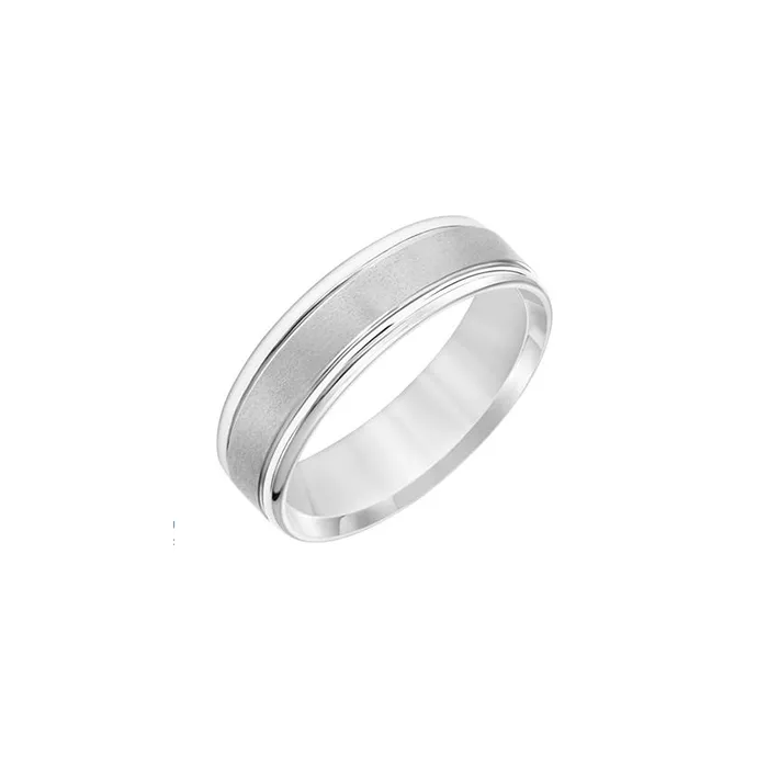 Fink's 14K White Gold Flat Round Edge Engraved Band