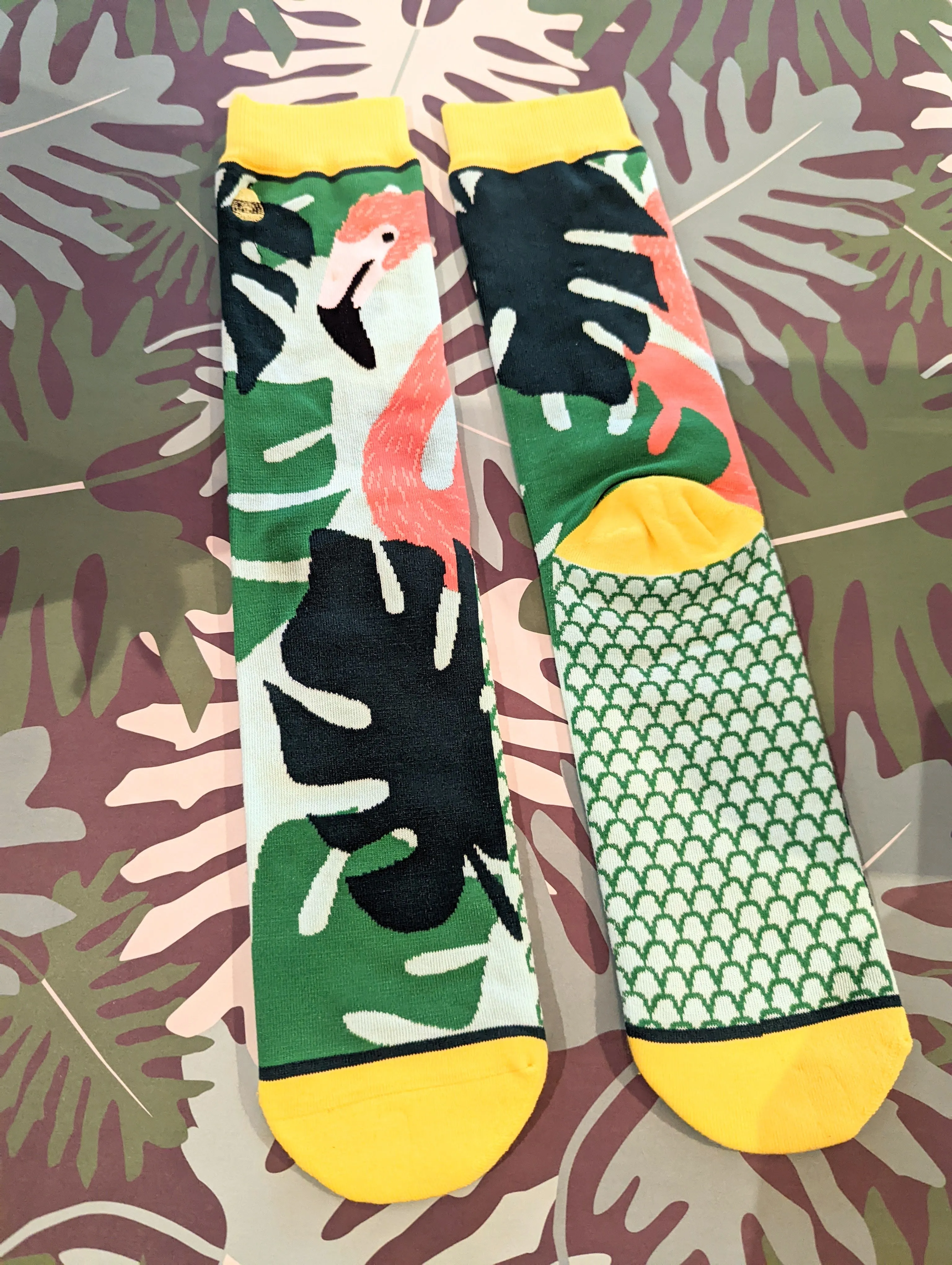 Flamingo Men's Crew Socks
