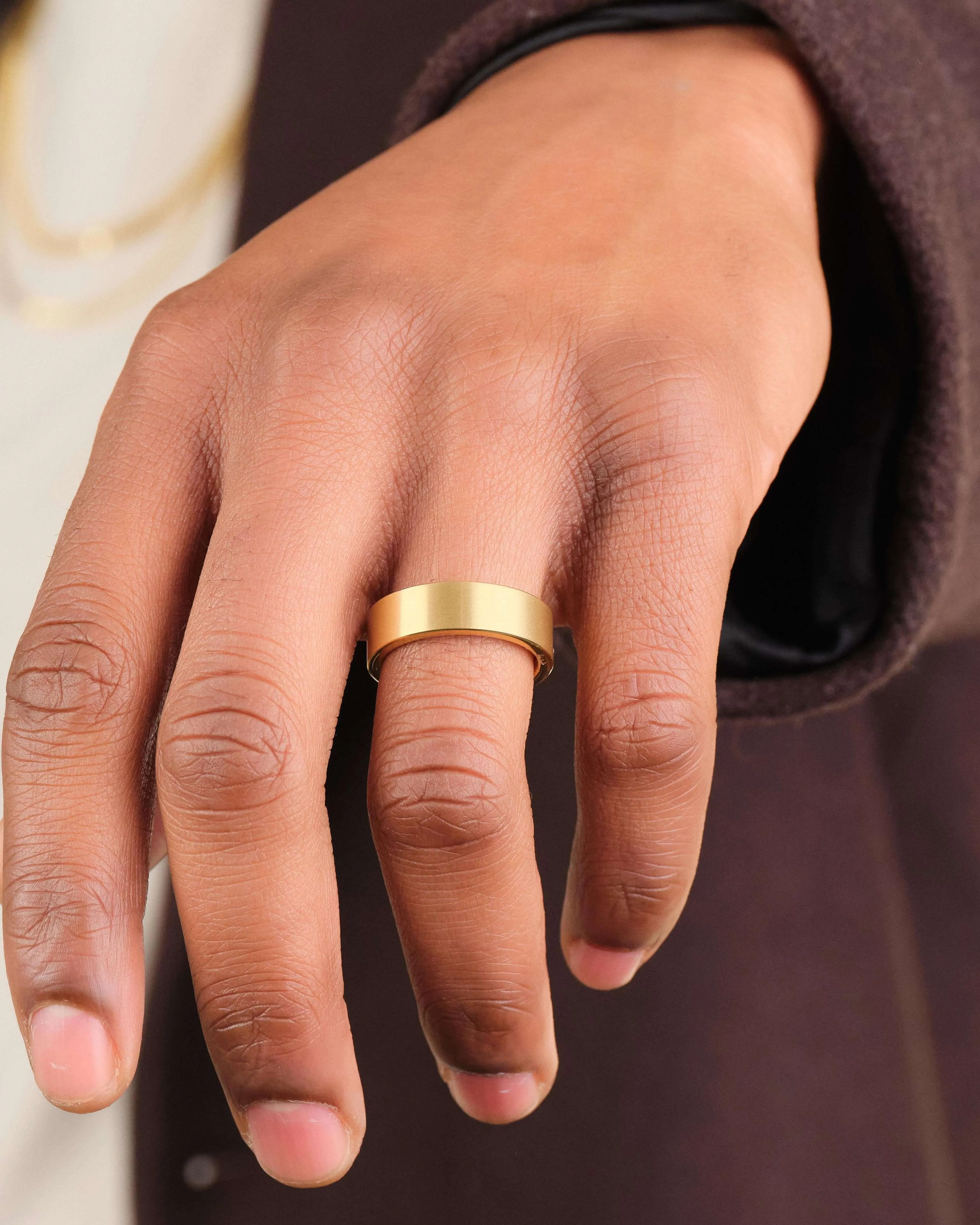 Flat Comfort Fit Wedding Band - 7mm