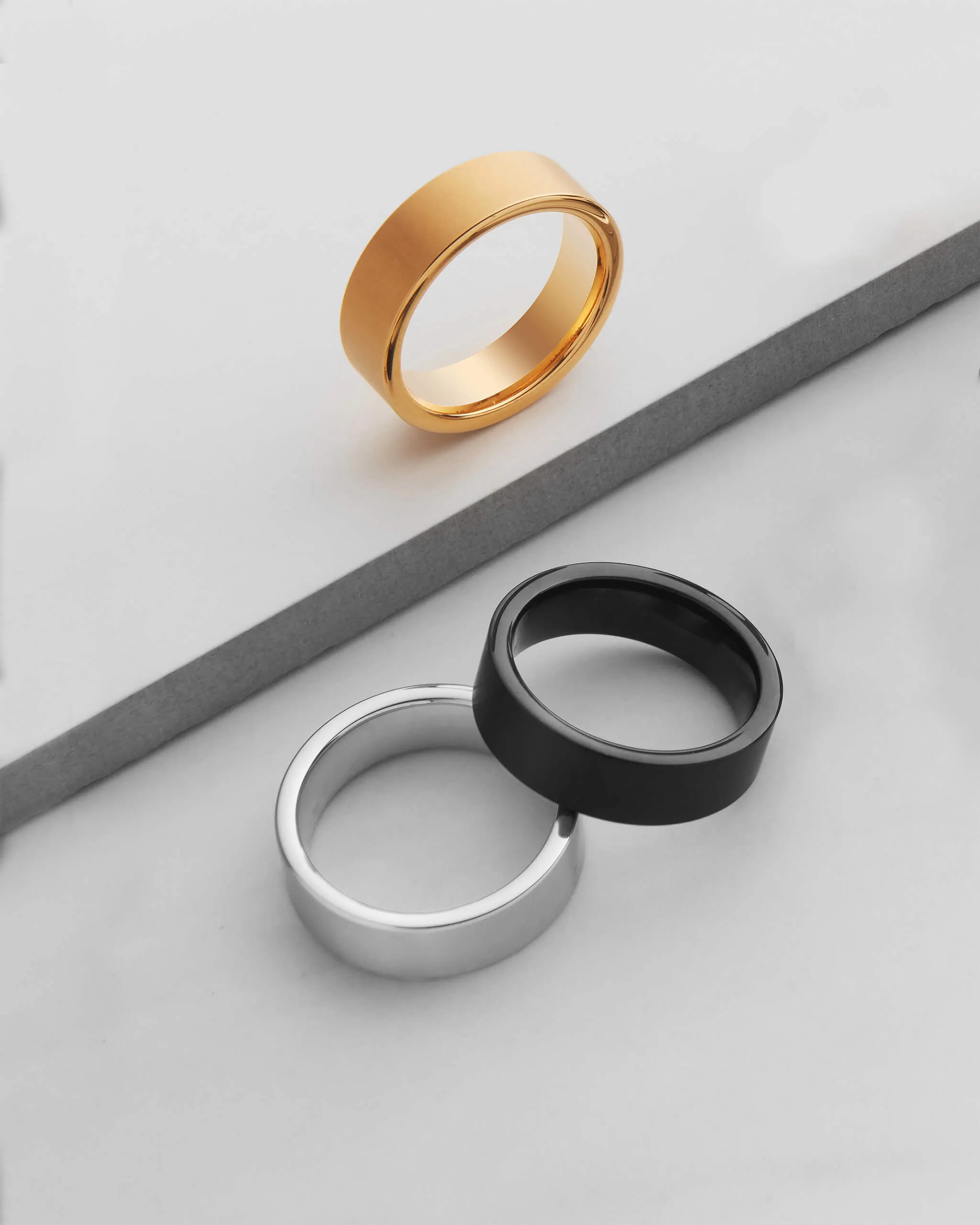 Flat Comfort Fit Wedding Band - 7mm