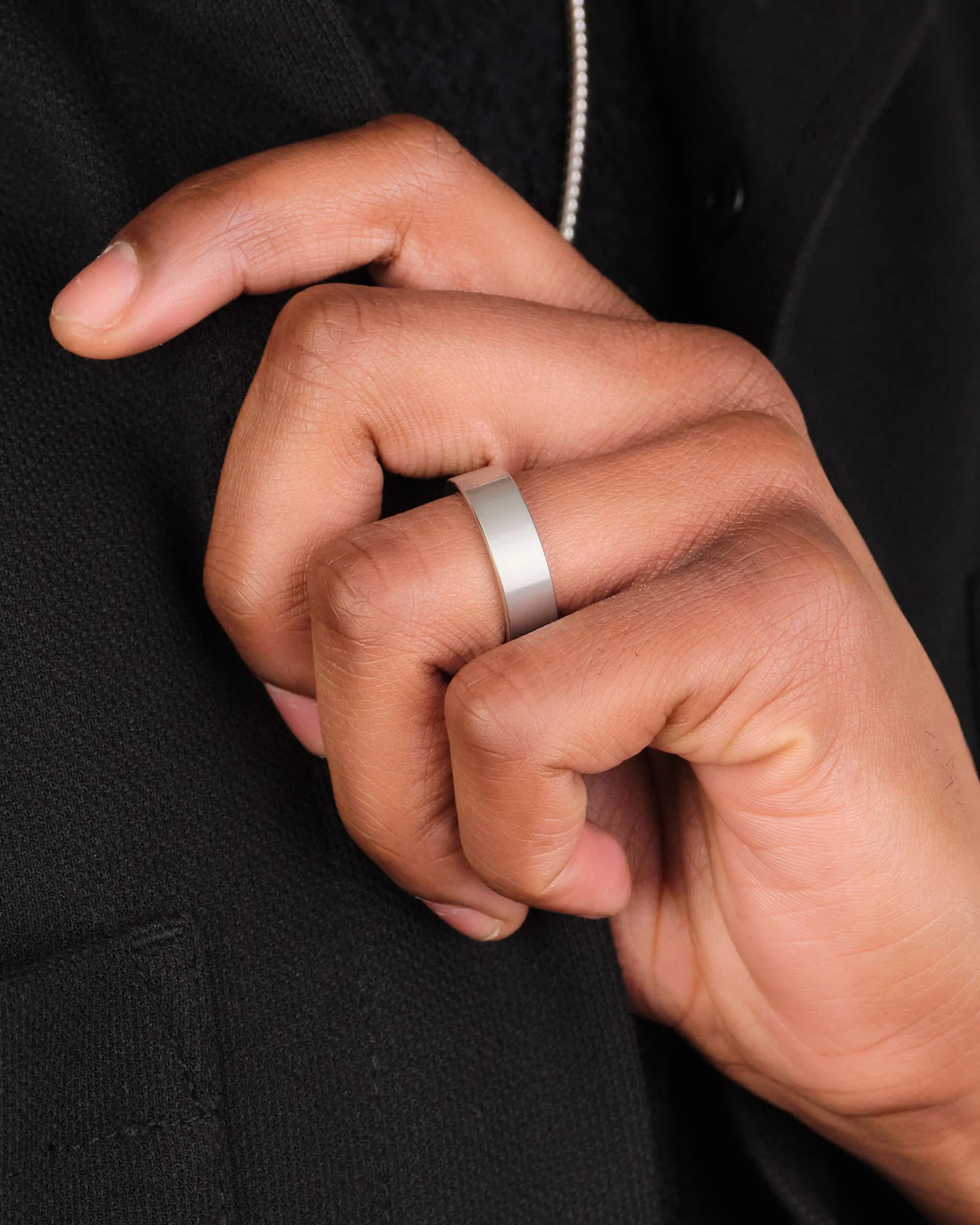 Flat Comfort Fit Wedding Band - 7mm