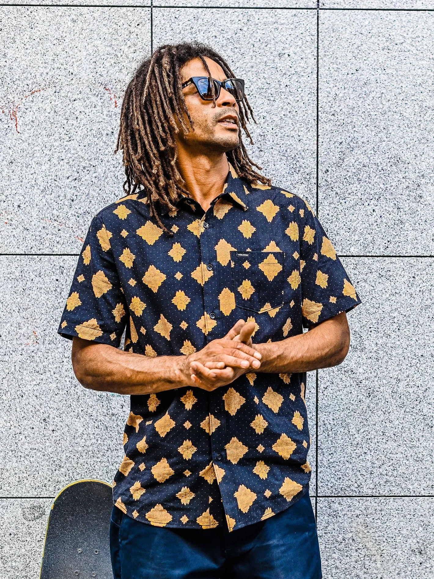 Grit Mandala Shirt - NEW BLACK