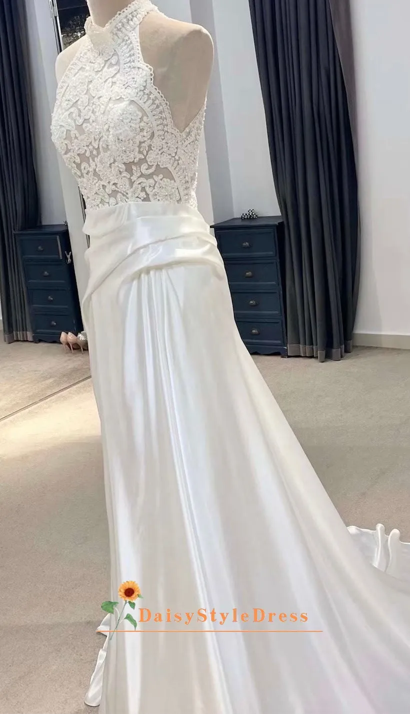 Halter Neckline Vintage Wedding Dress