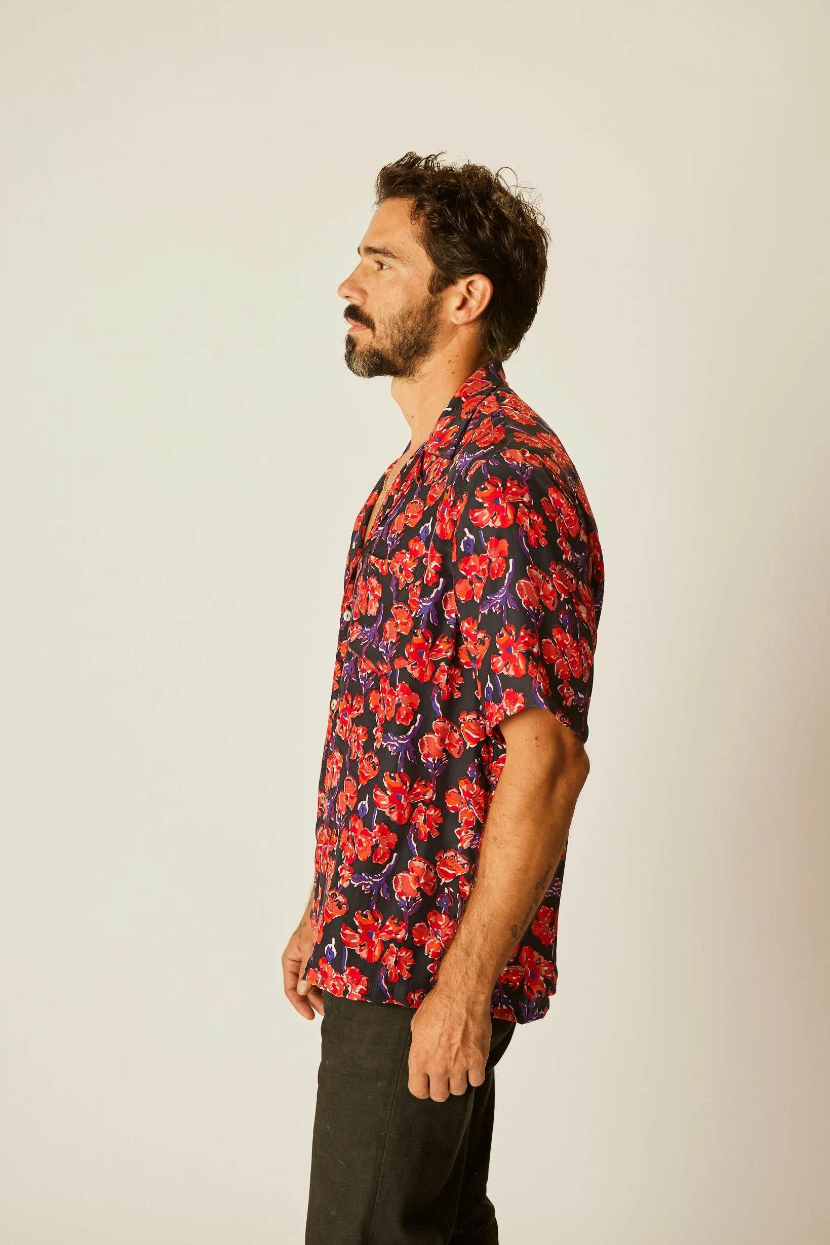 KEVIN SHIRT (UNISEX)