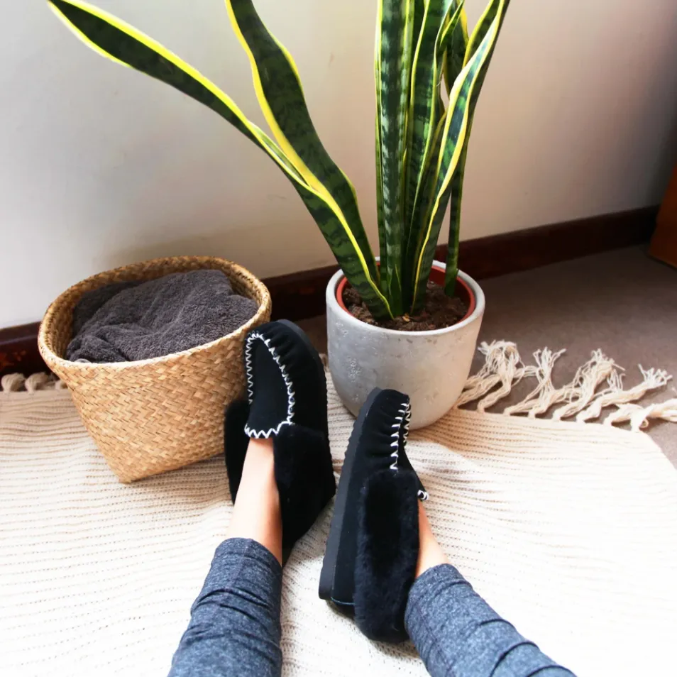 Koalabi Traditional Moccasin Black