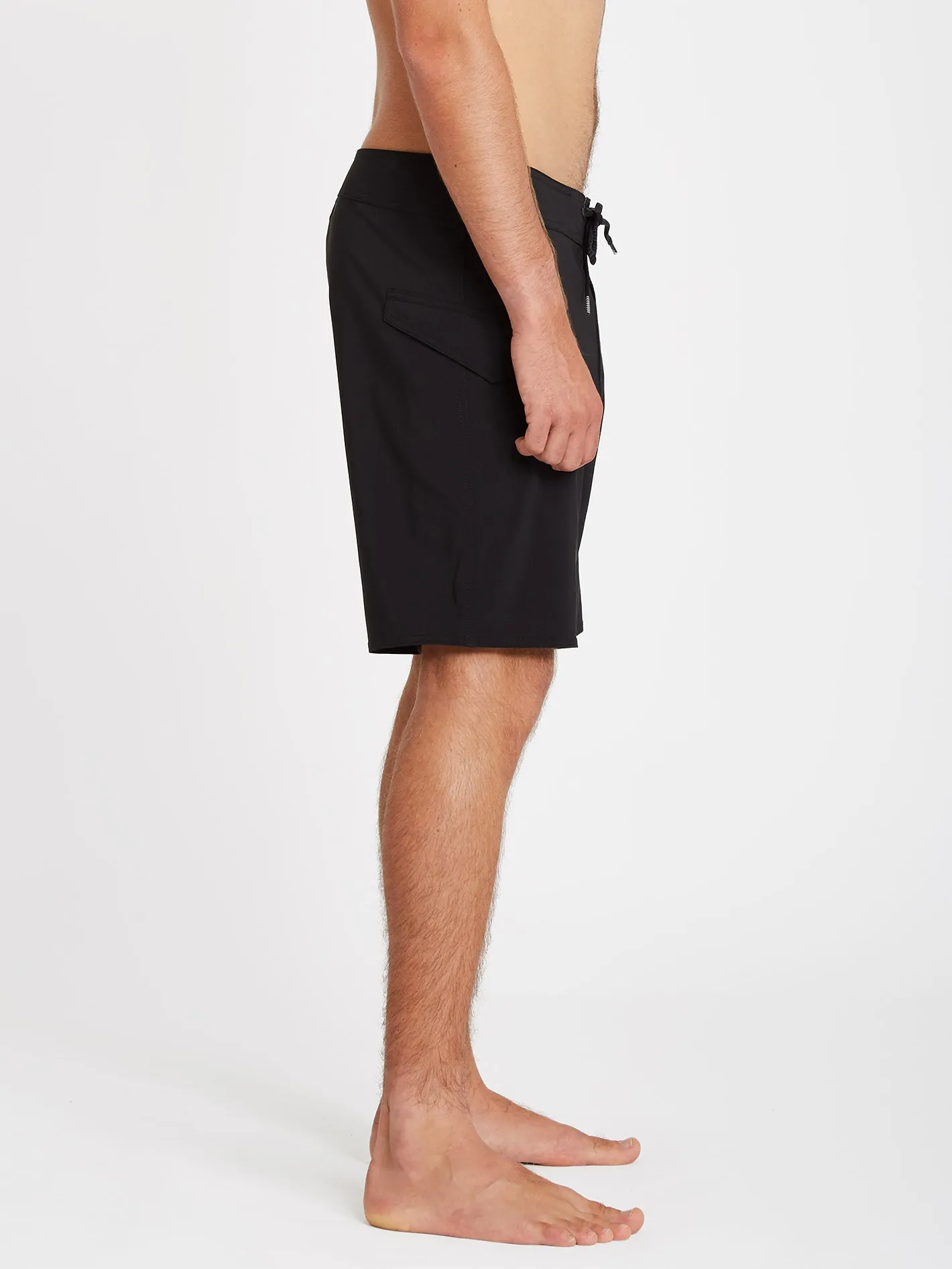 Lido Solid Mod 18" Boardshort - BLACK