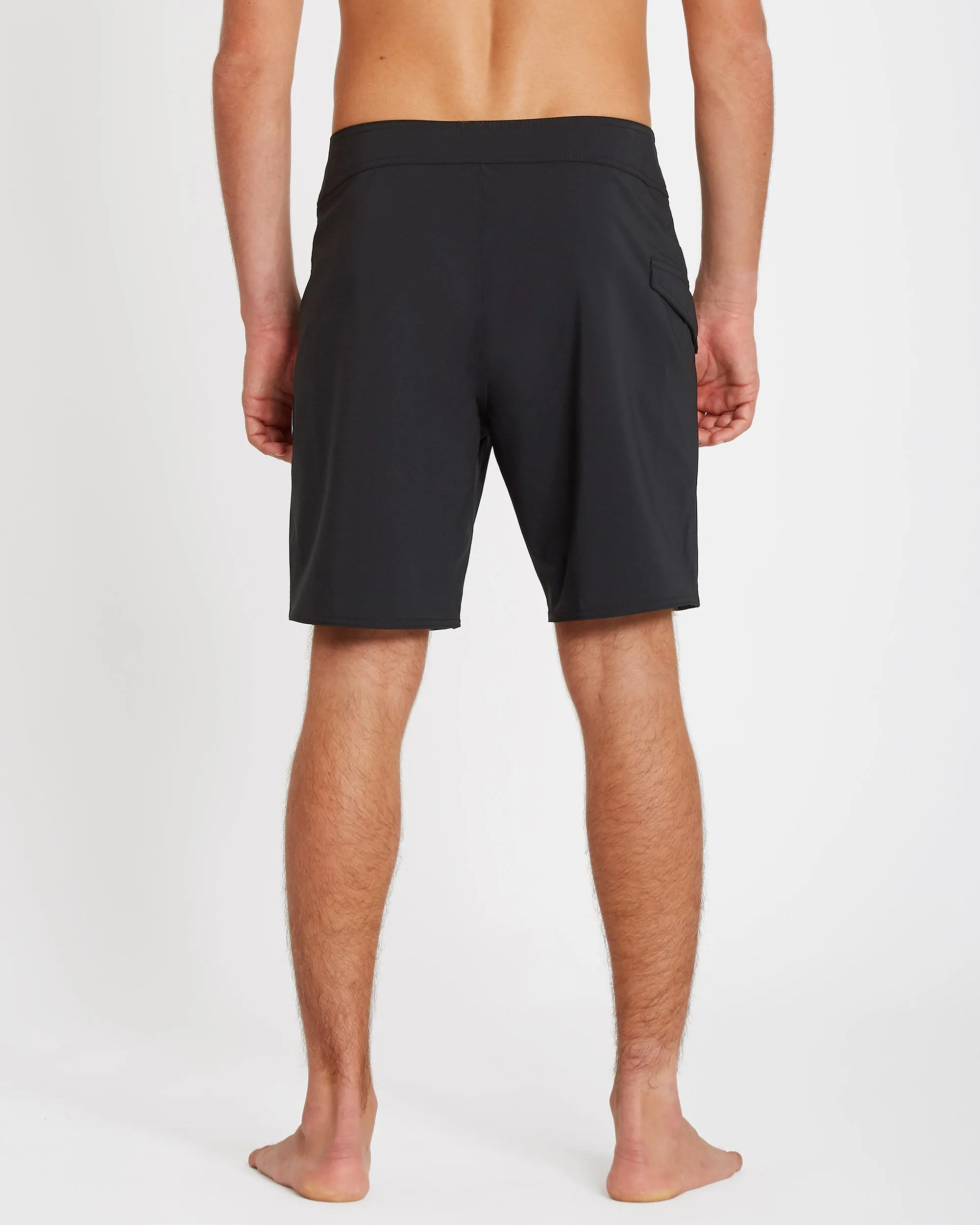 Lido Solid Mod 18" Boardshort - BLACK